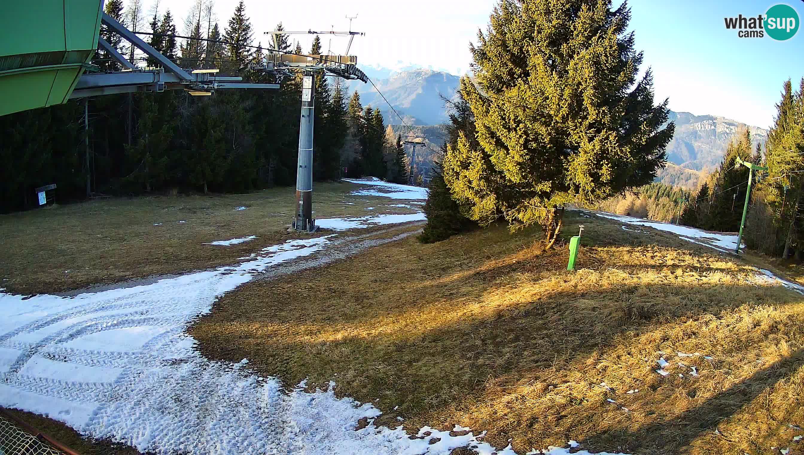 Smušišče Cerkno spletna kamera Lom zgornja proga