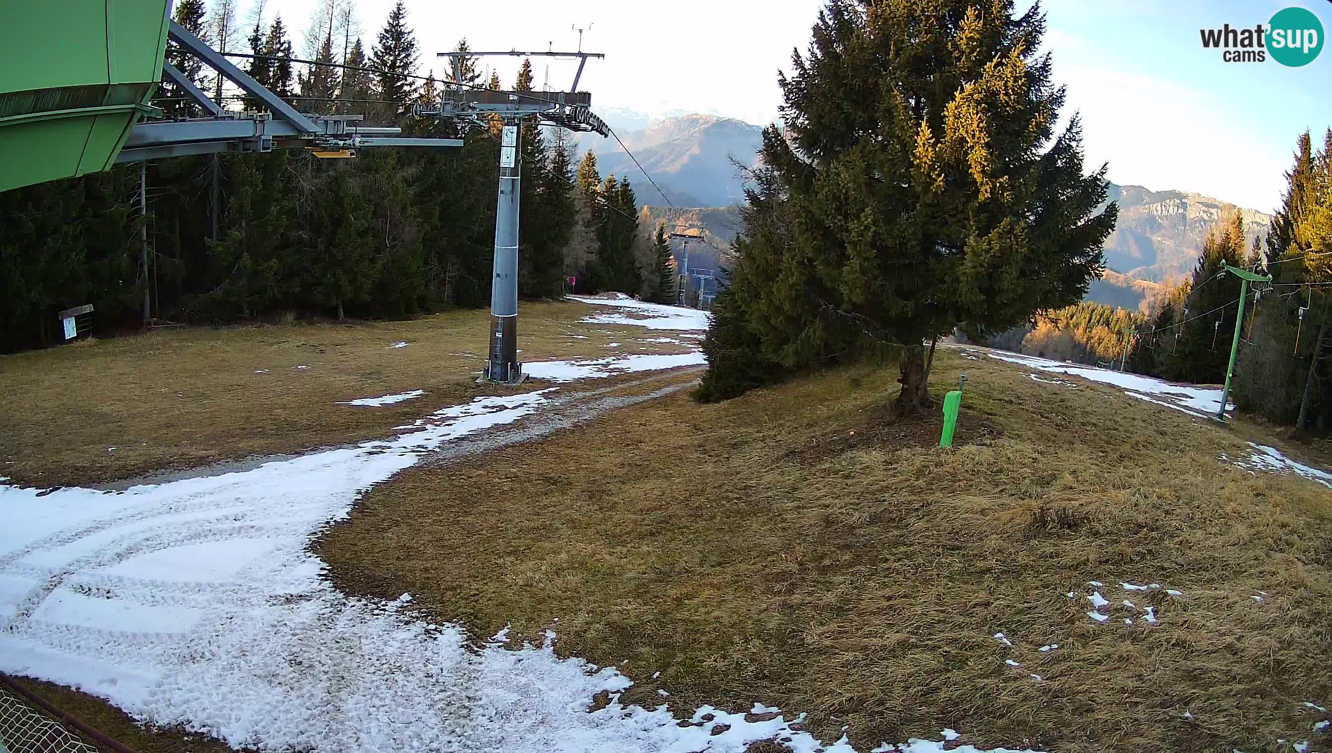 Skizentrum webcam Cerkno Lom – Slowenien