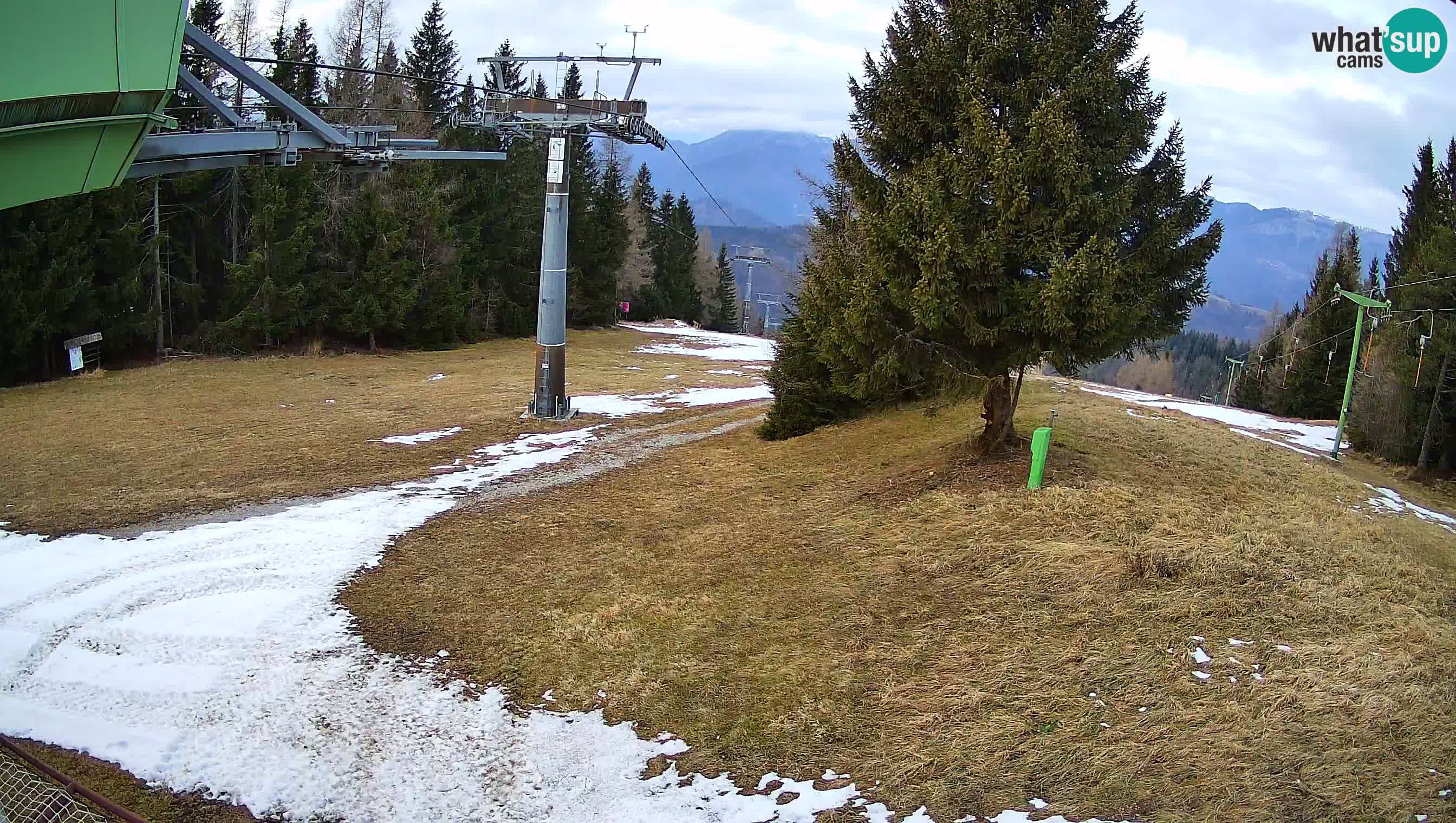 Smušišče Cerkno spletna kamera Lom zgornja proga