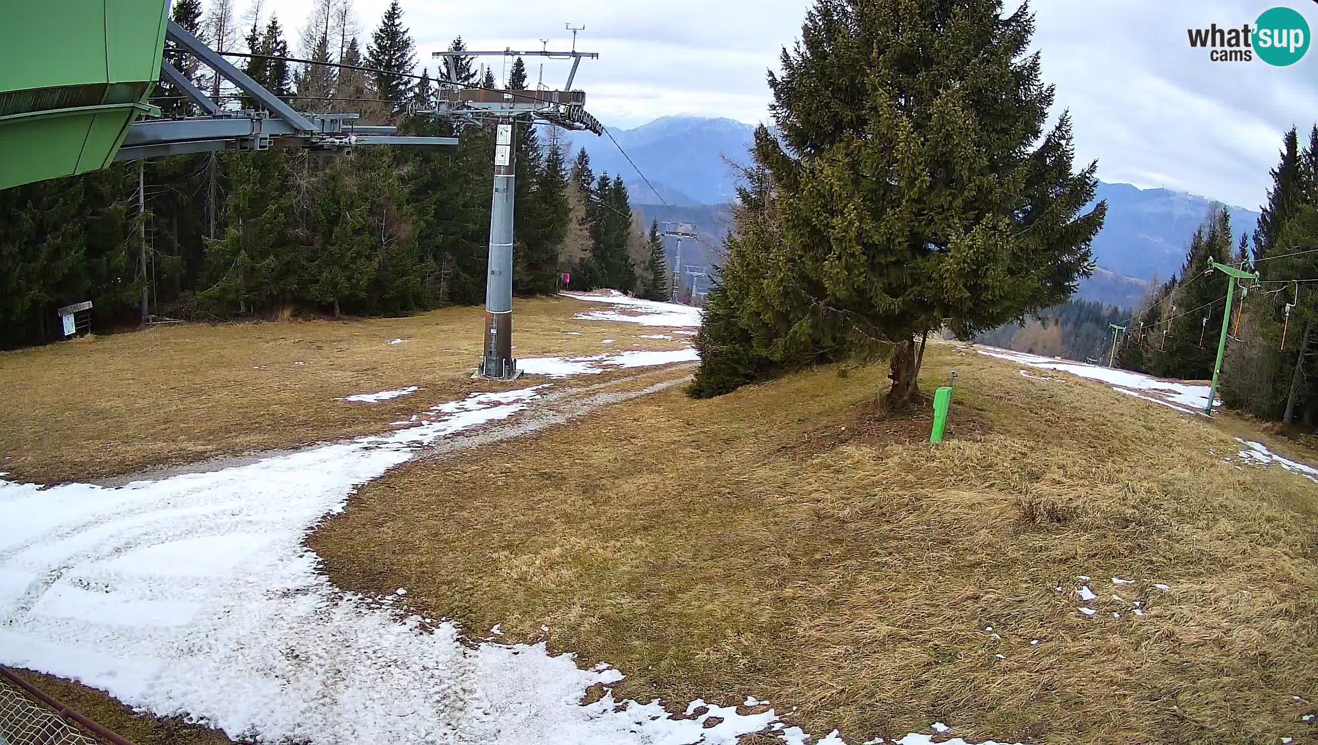 Skijalište Cerkno web kamera Lom – Slovenija