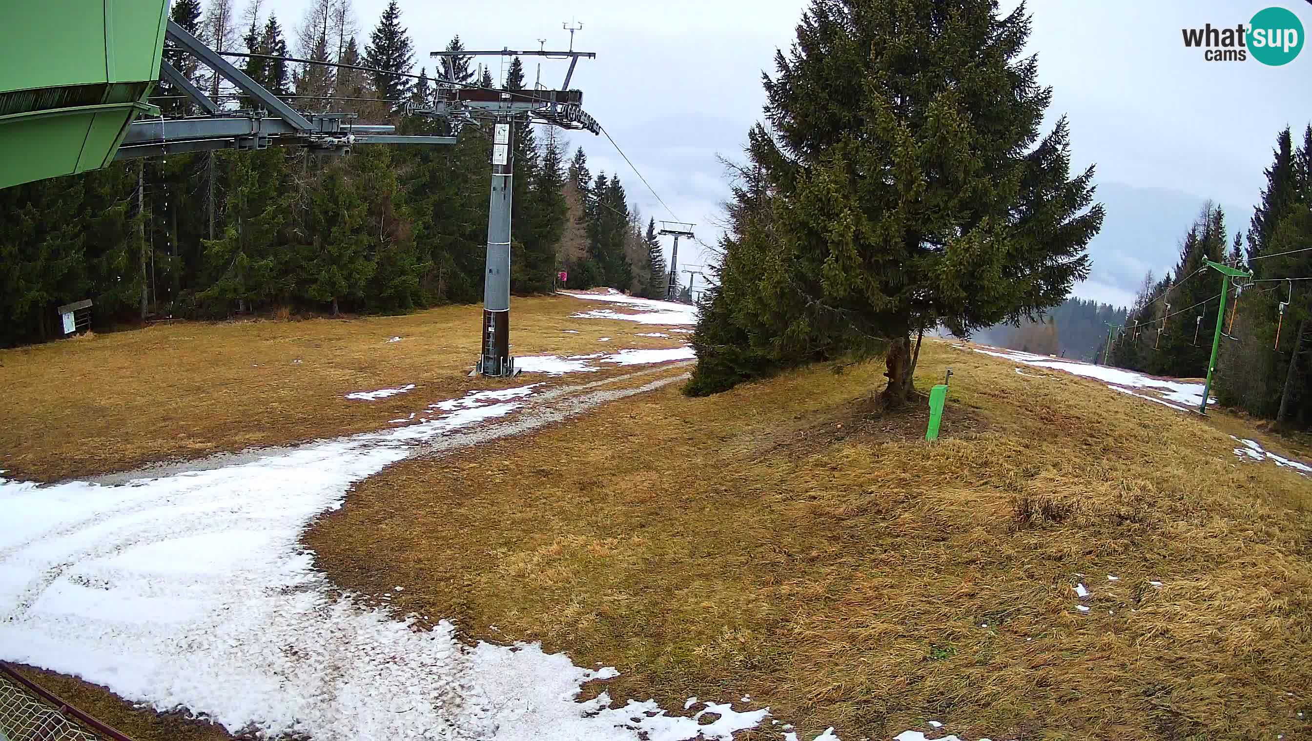 Skijalište Cerkno web kamera Lom – Slovenija