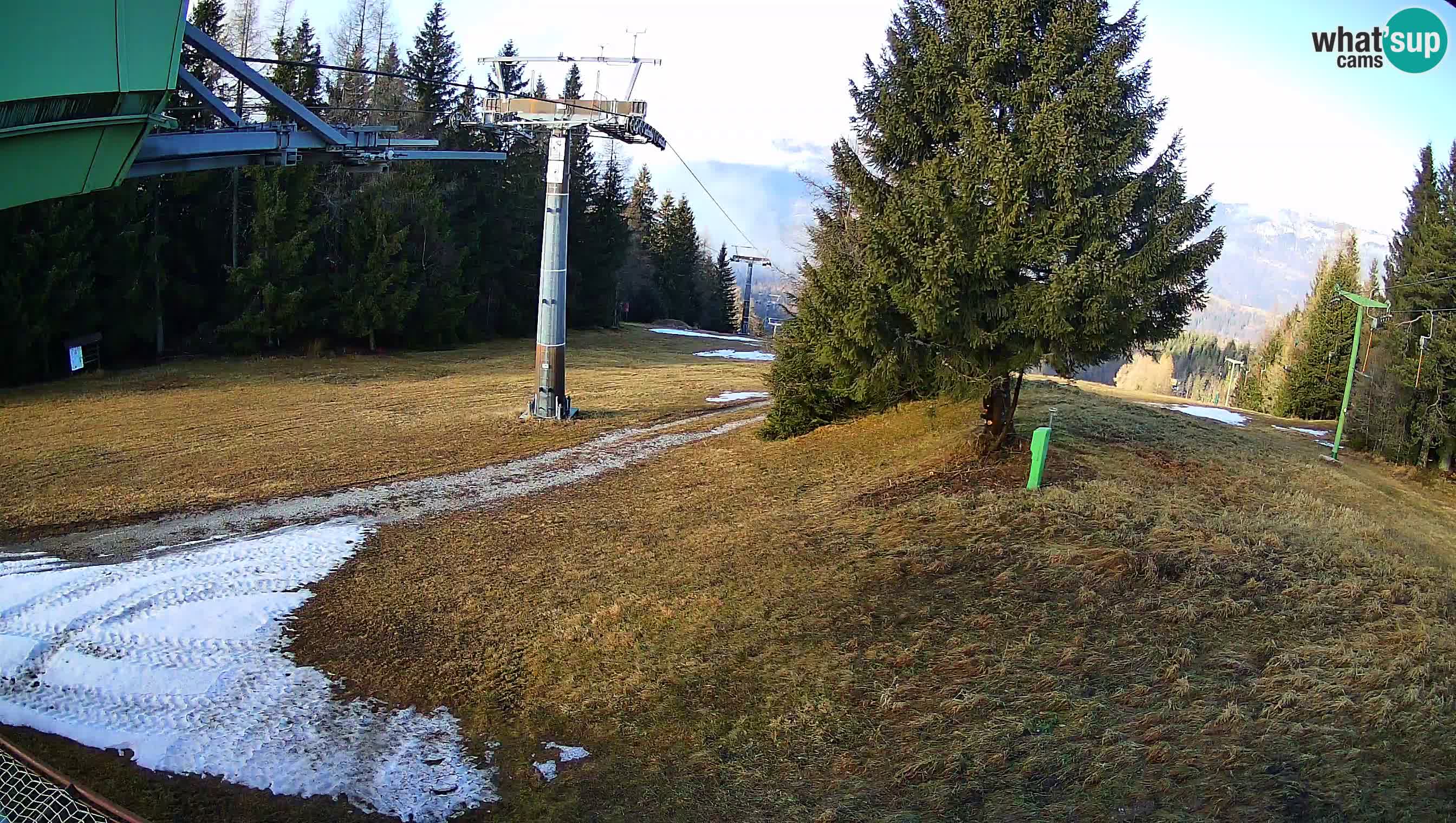 Smušišče Cerkno spletna kamera Lom zgornja proga