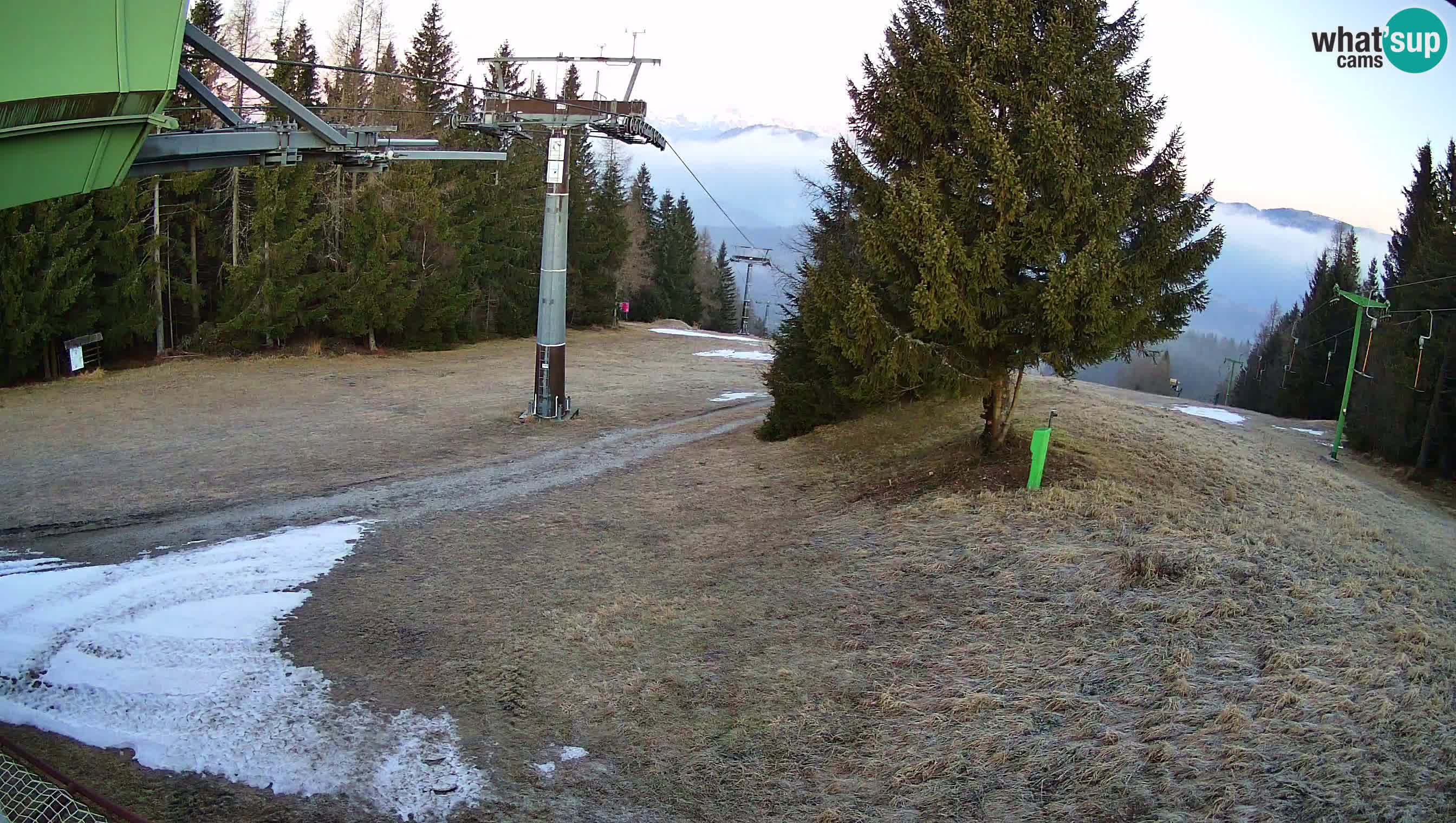 Skijalište Cerkno web kamera Lom – Slovenija