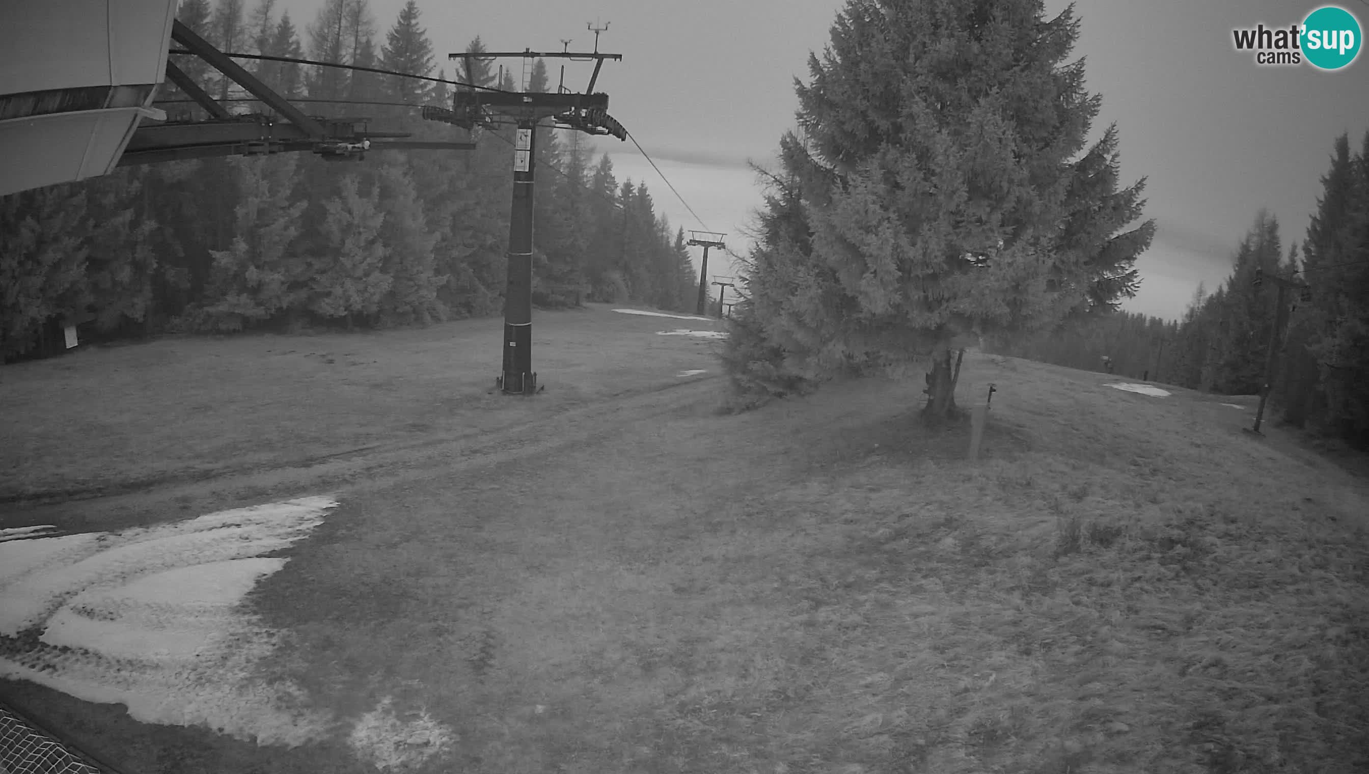 Smušišče Cerkno spletna kamera Lom zgornja proga