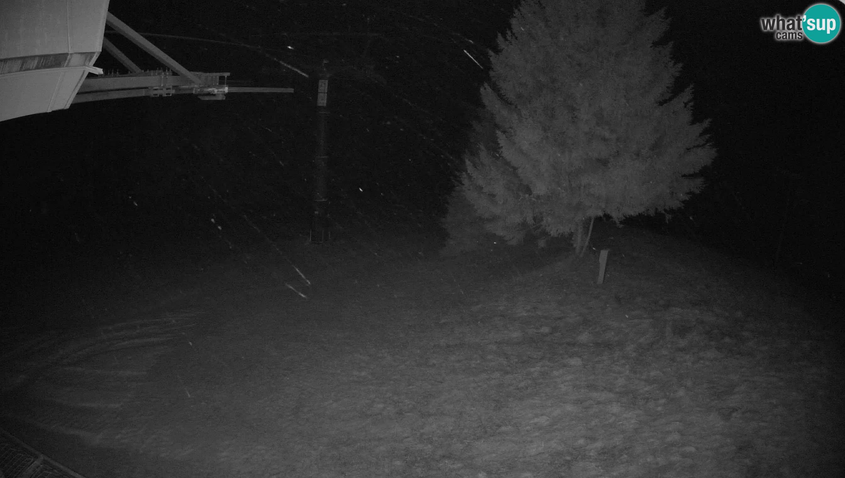 Skijalište Cerkno web kamera Lom – Slovenija