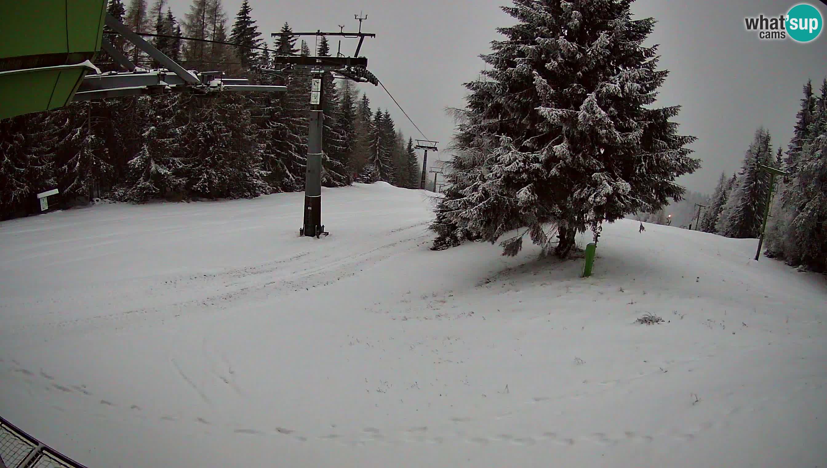 Skizentrum webcam Cerkno Lom – Slowenien