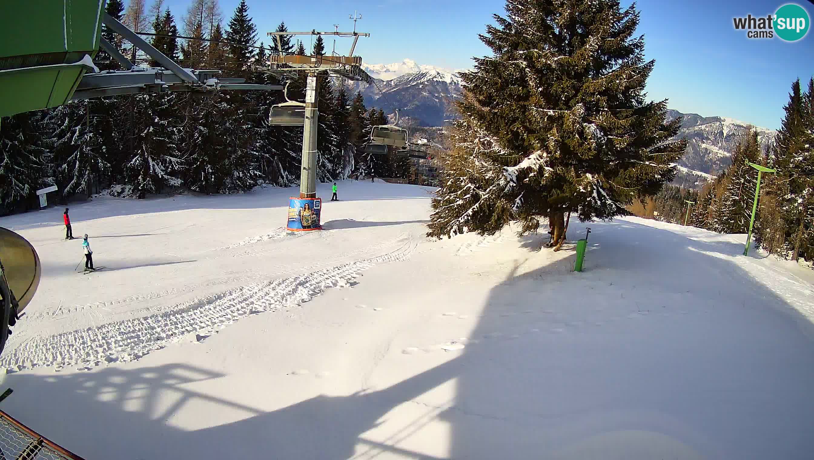 Skizentrum webcam Cerkno Lom – Slowenien