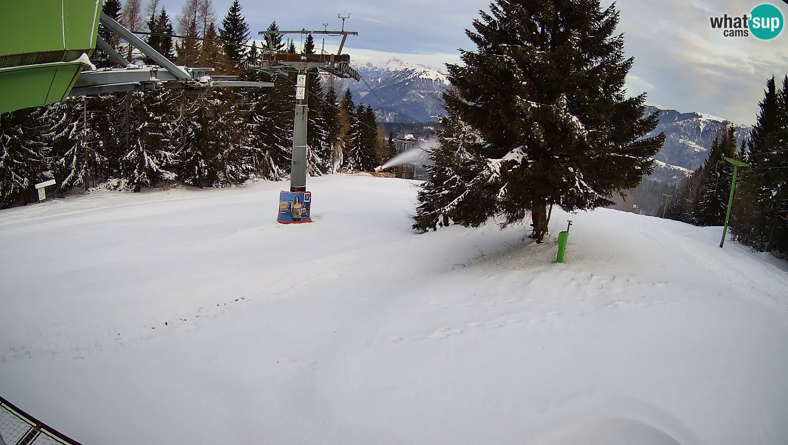 Skizentrum webcam Cerkno Lom – Slowenien