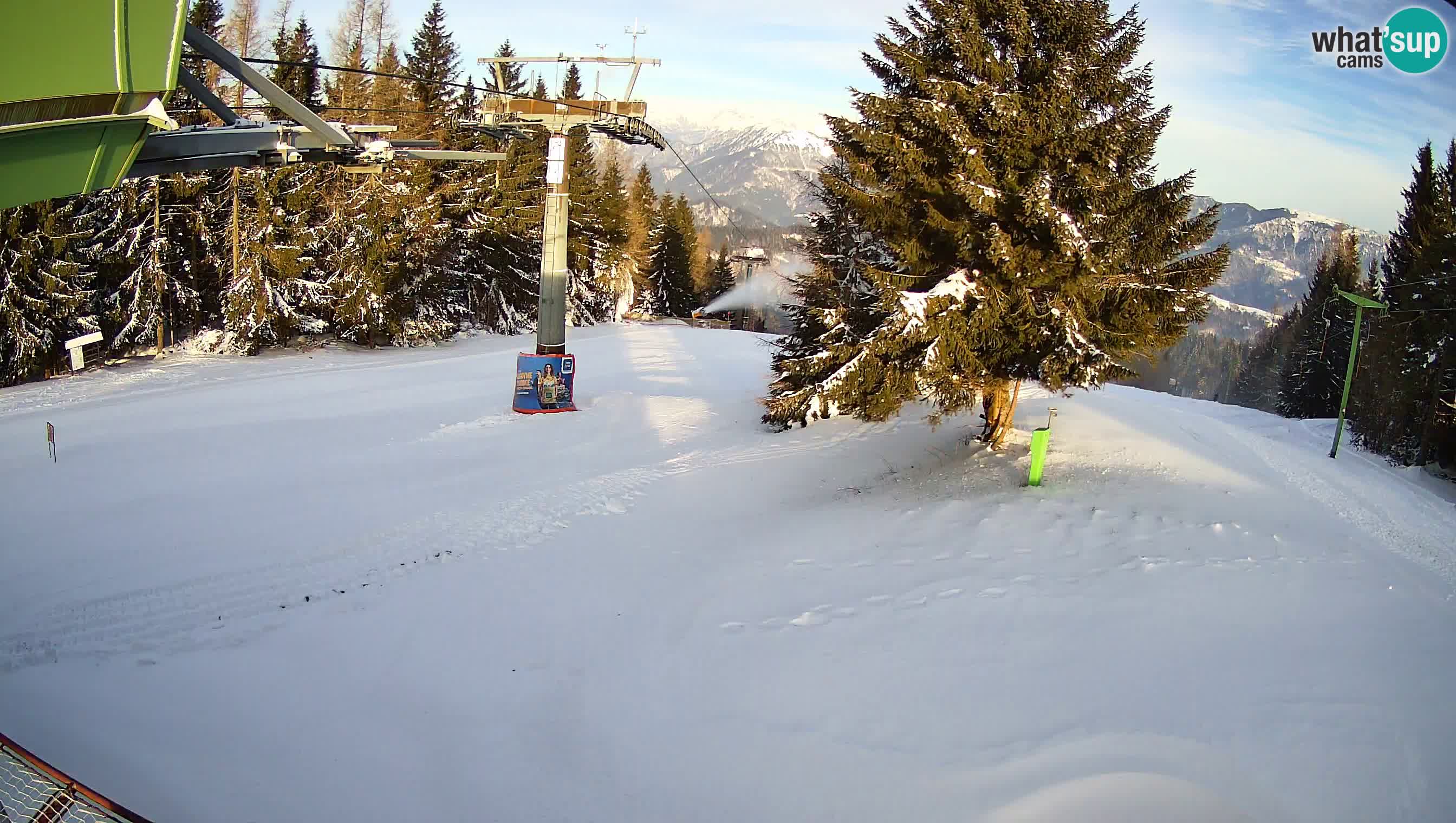 Skijalište Cerkno web kamera Lom – Slovenija