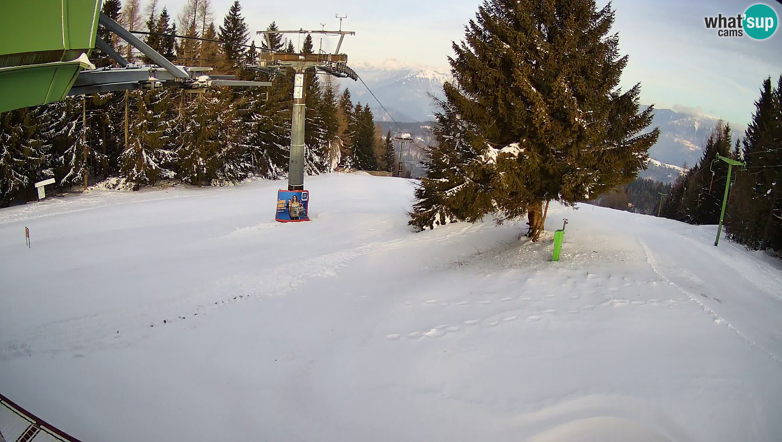 Smušišče Cerkno spletna kamera Lom zgornja proga