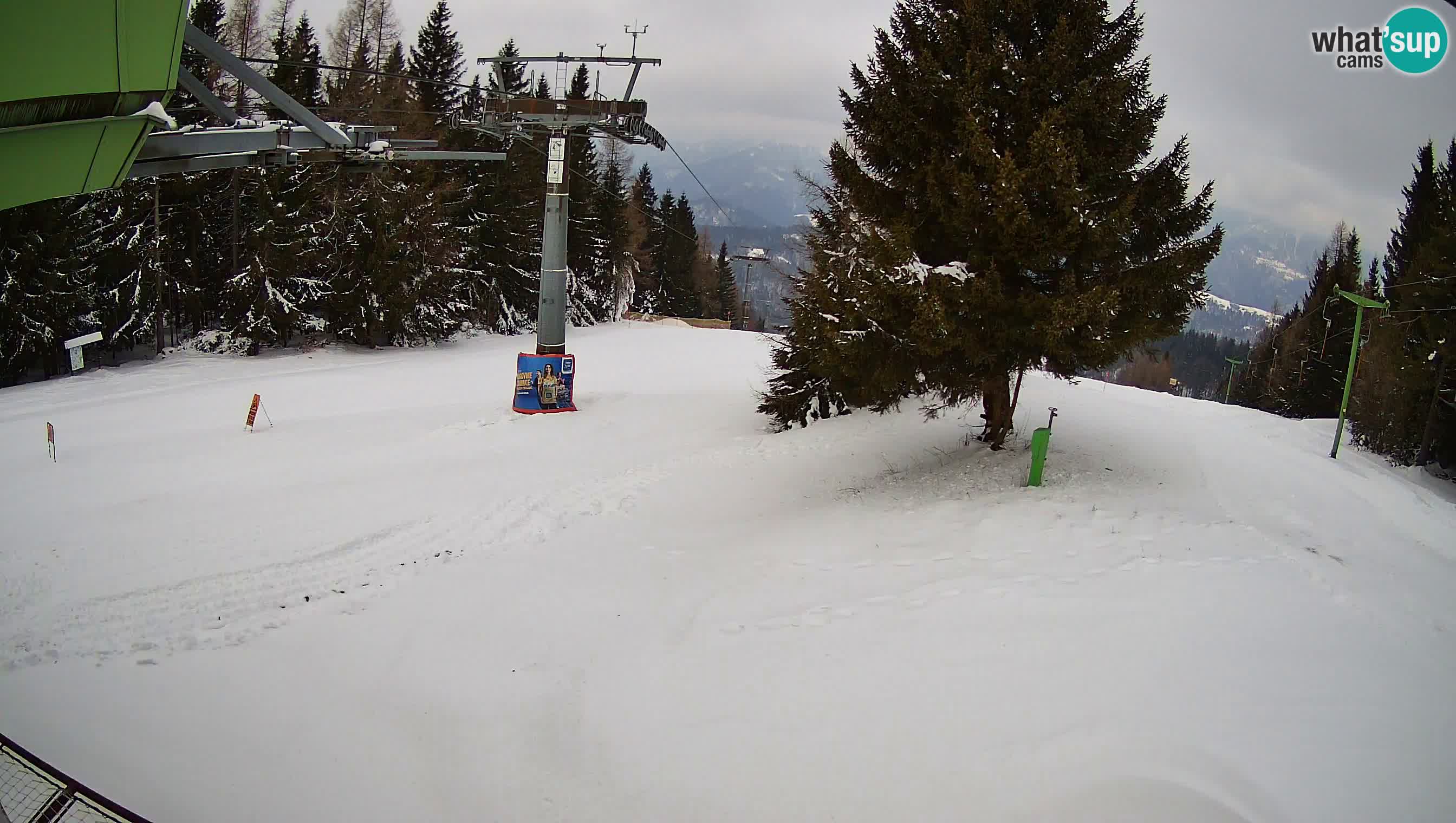 Skijalište Cerkno web kamera Lom – Slovenija