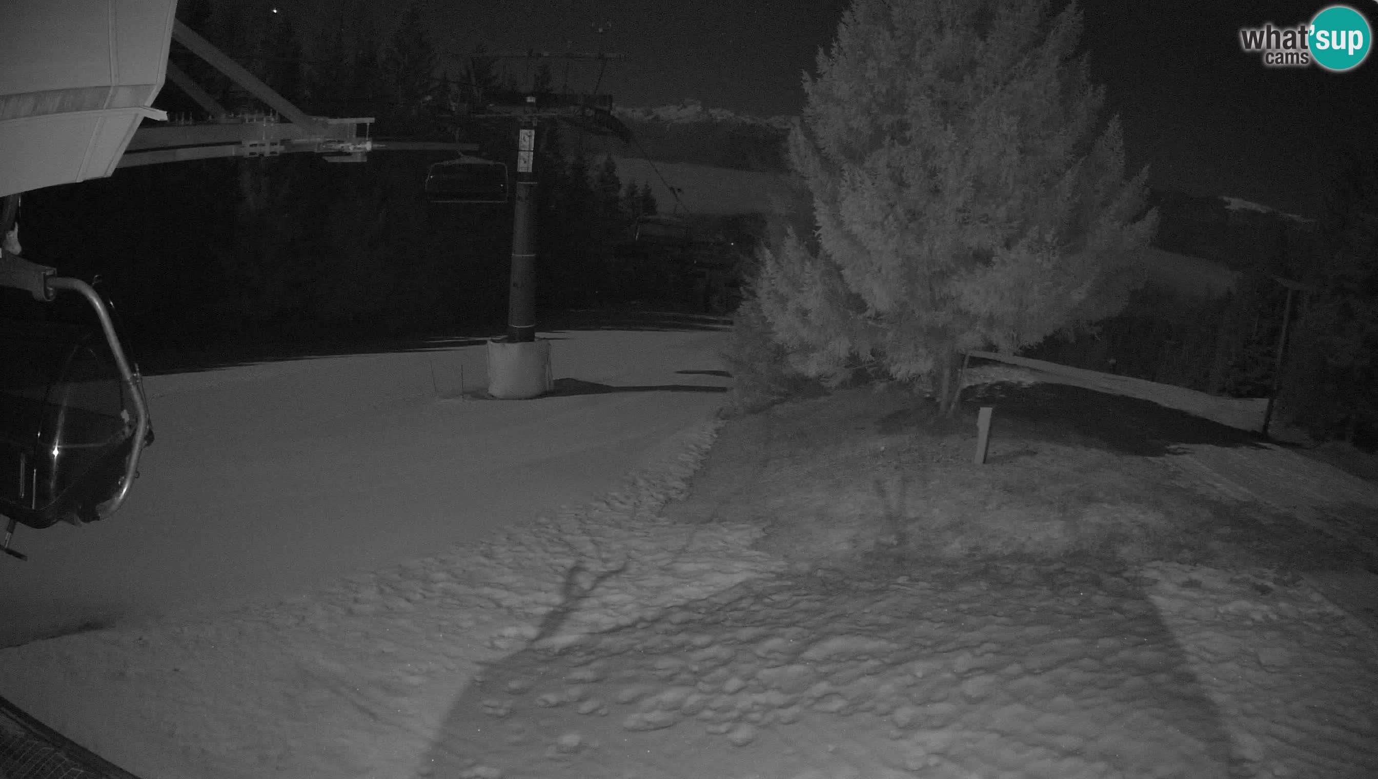 Smušišče Cerkno spletna kamera Lom zgornja proga