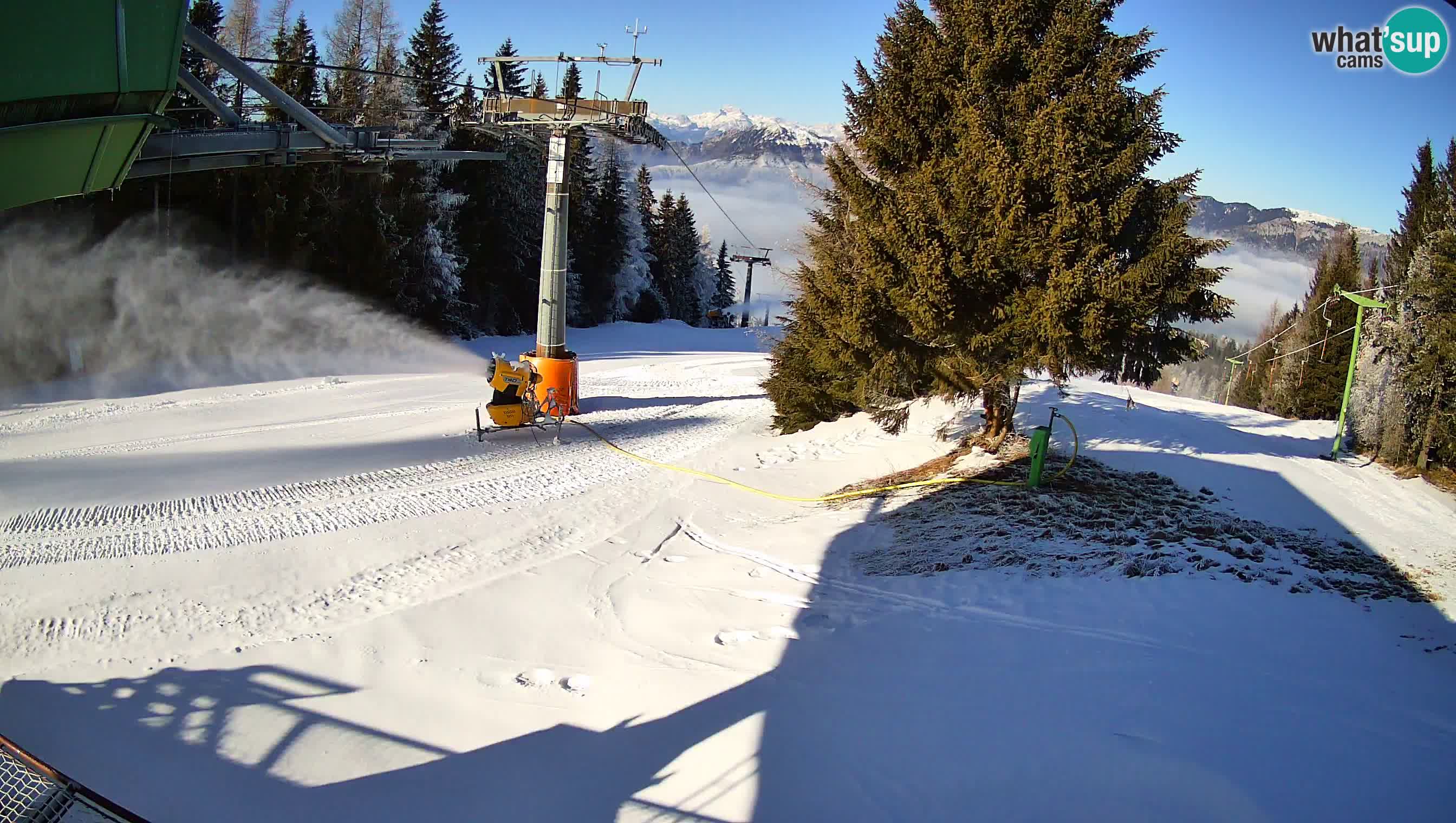 Skijalište Cerkno web kamera Lom – Slovenija