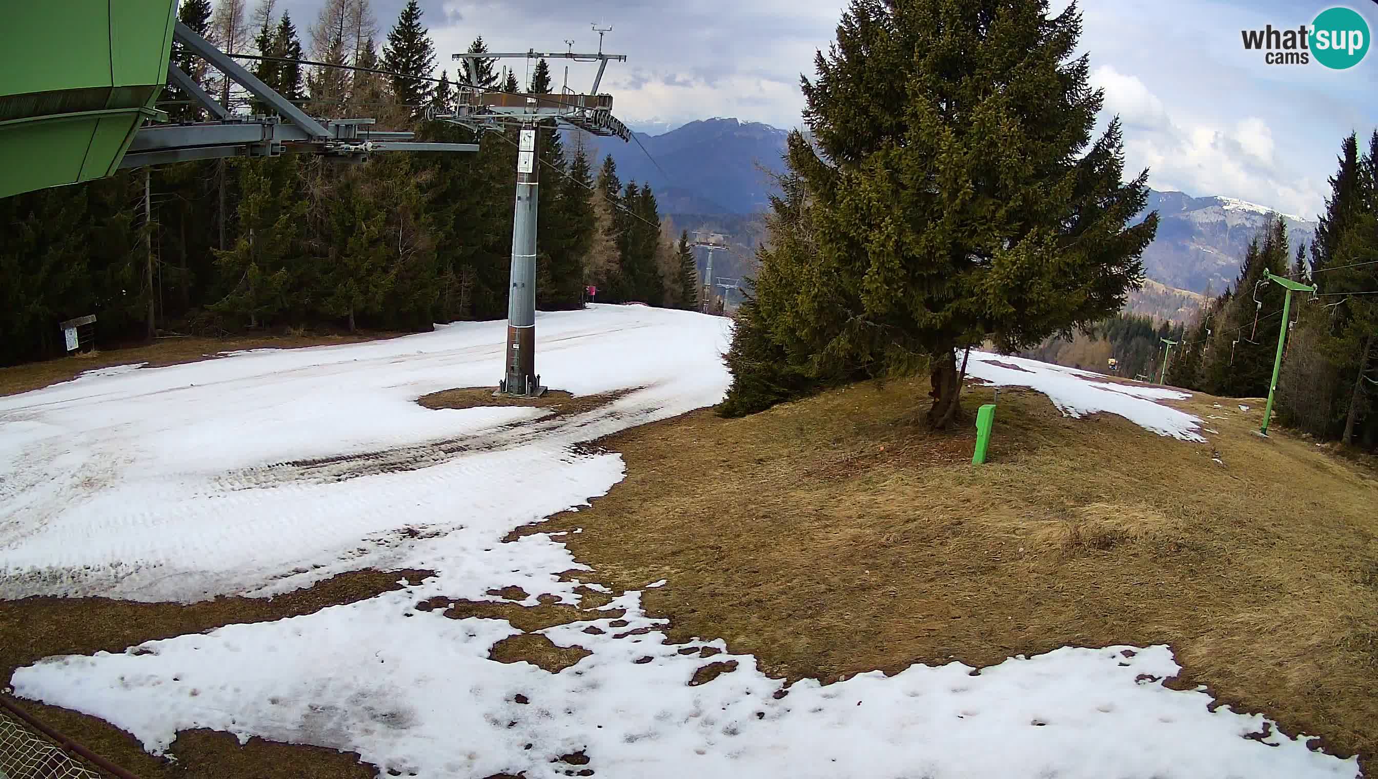 Skizentrum webcam Cerkno Lom – Slowenien