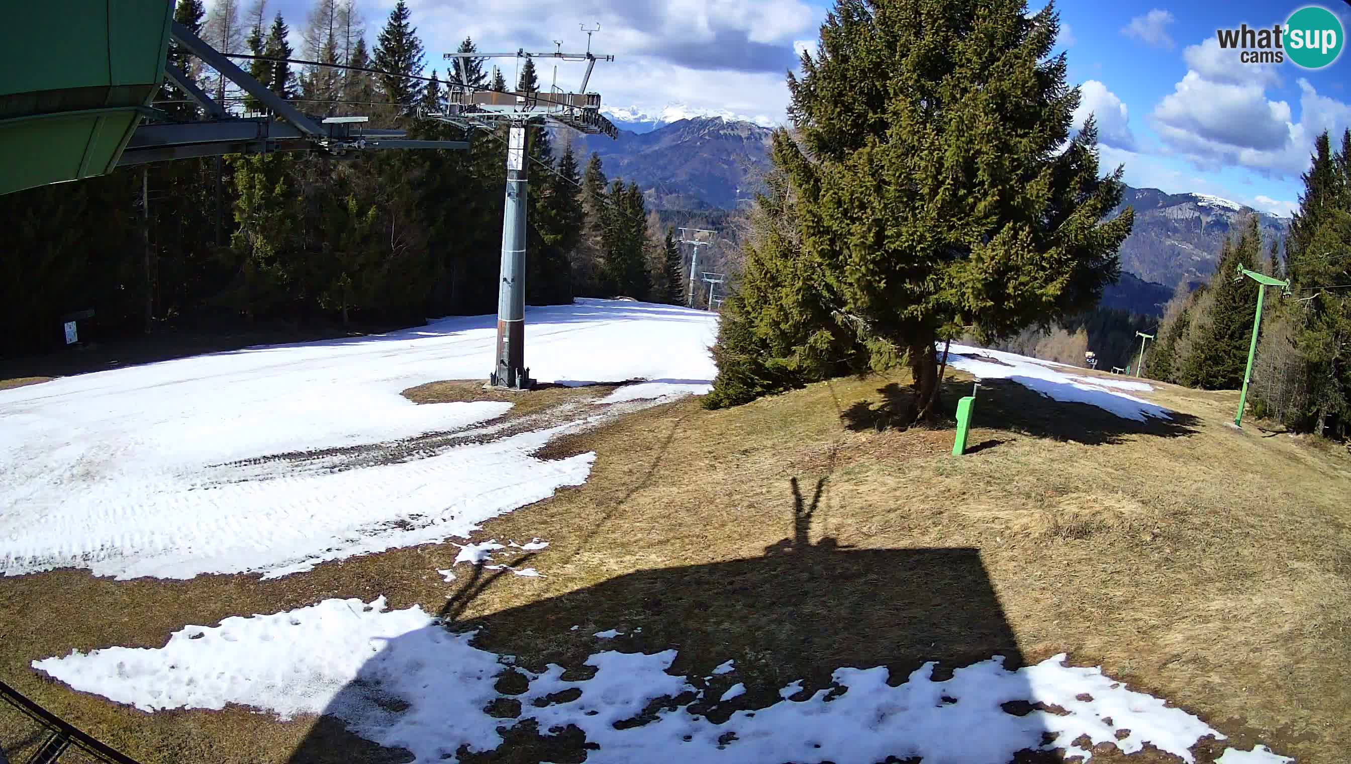 Smušišče Cerkno spletna kamera Lom zgornja proga