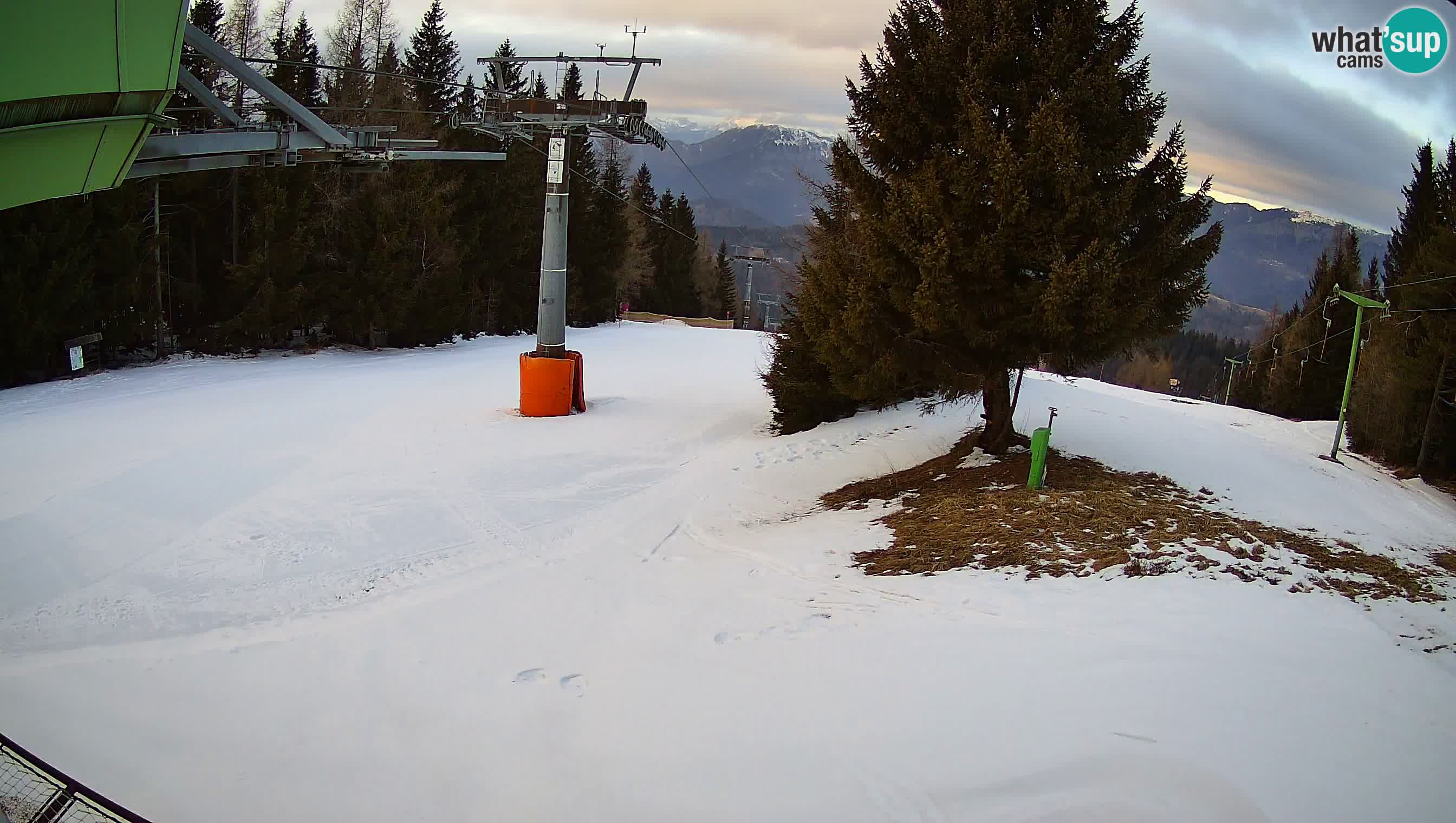 Centre de ski de Cerkno webcam Lom – Slovénie
