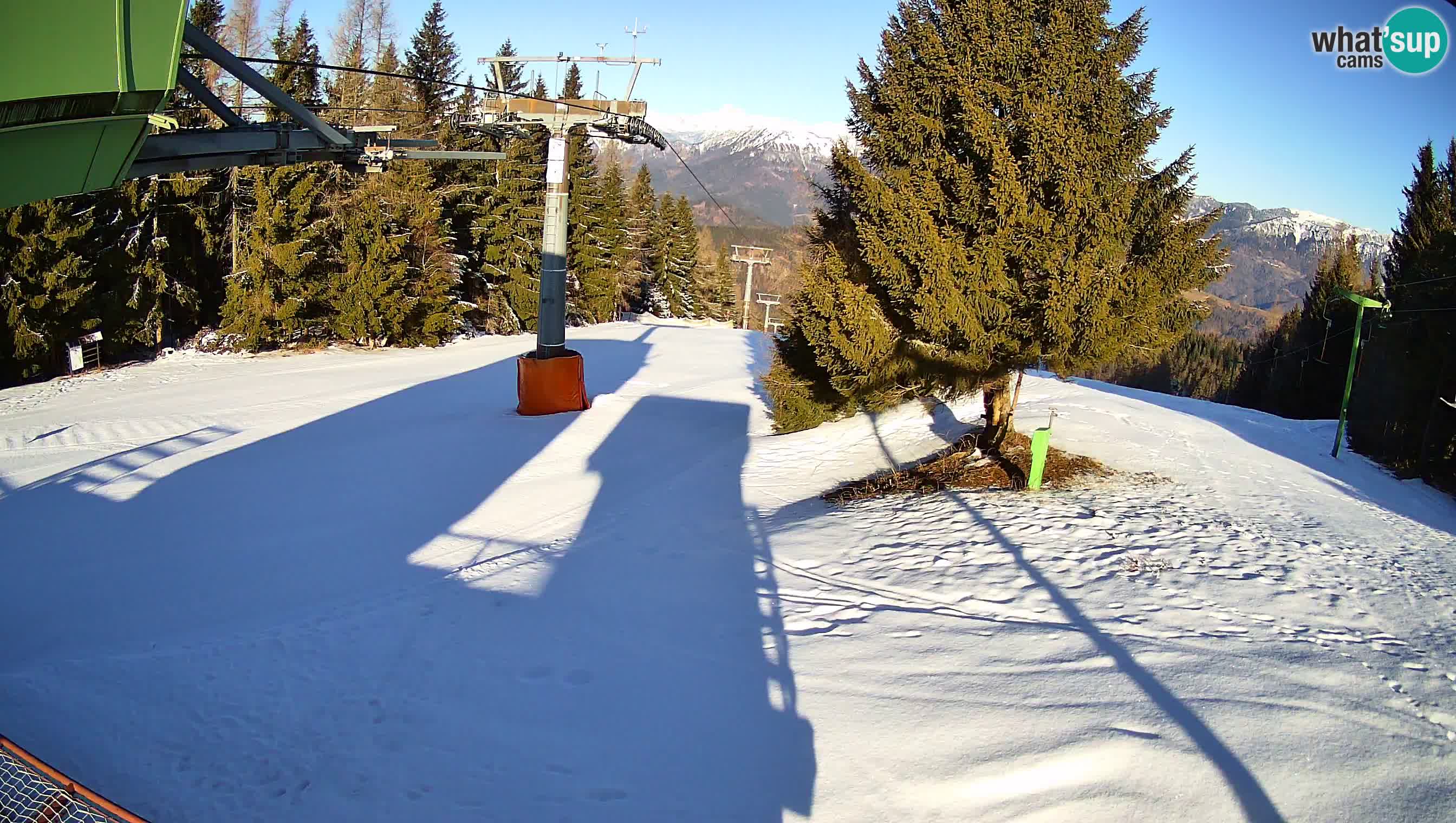 Smušišče Cerkno spletna kamera Lom zgornja proga