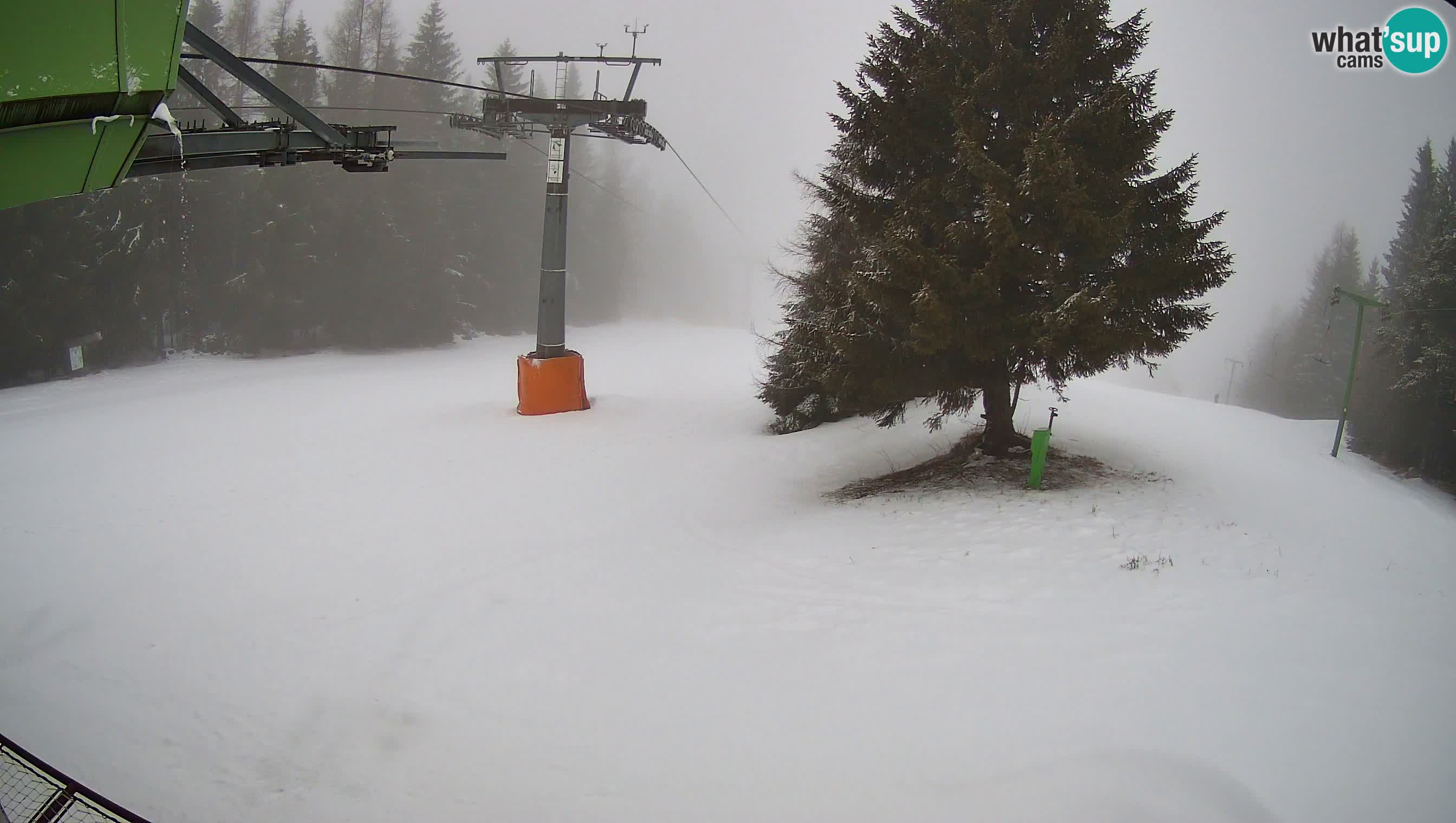 Skizentrum webcam Cerkno Lom – Slowenien