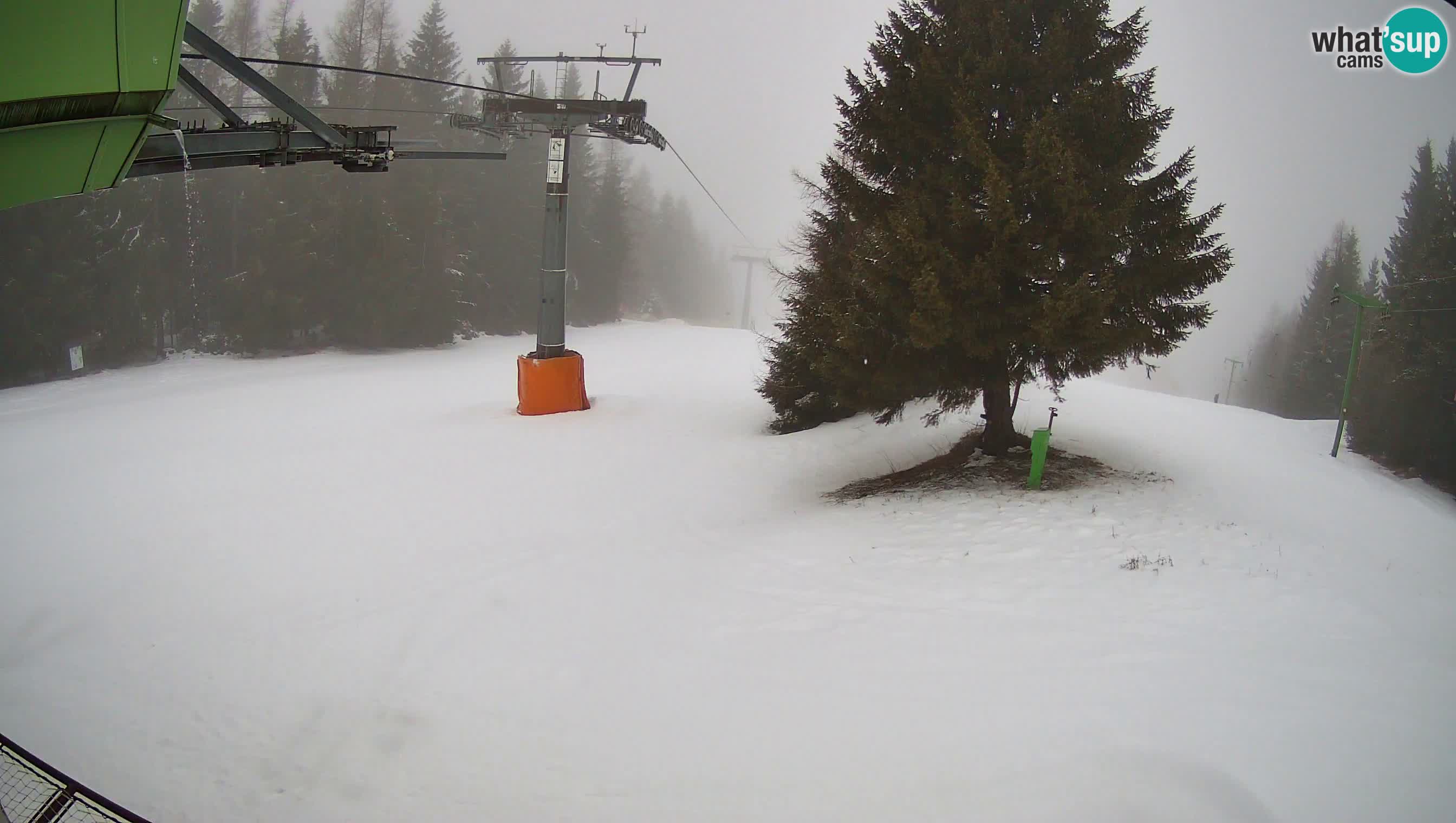 Cámara en vivo Estación de esquí de Cerkno Lom – Eslovenia