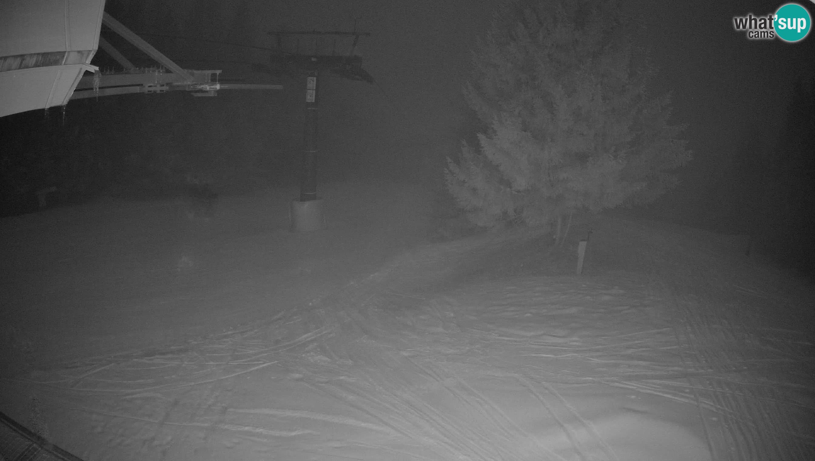 Smušišče Cerkno spletna kamera Lom zgornja proga