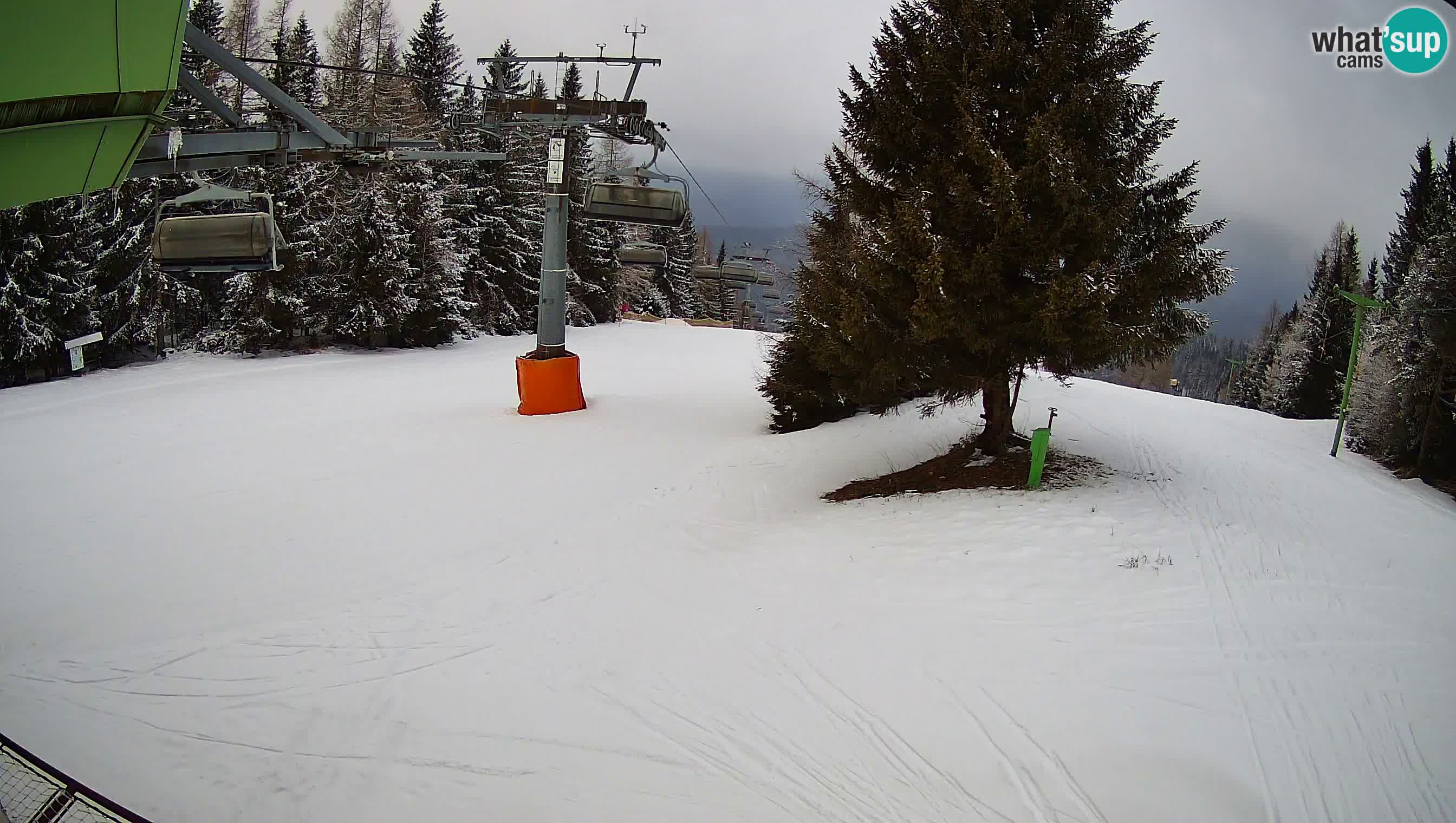 Skijalište Cerkno web kamera Lom – Slovenija