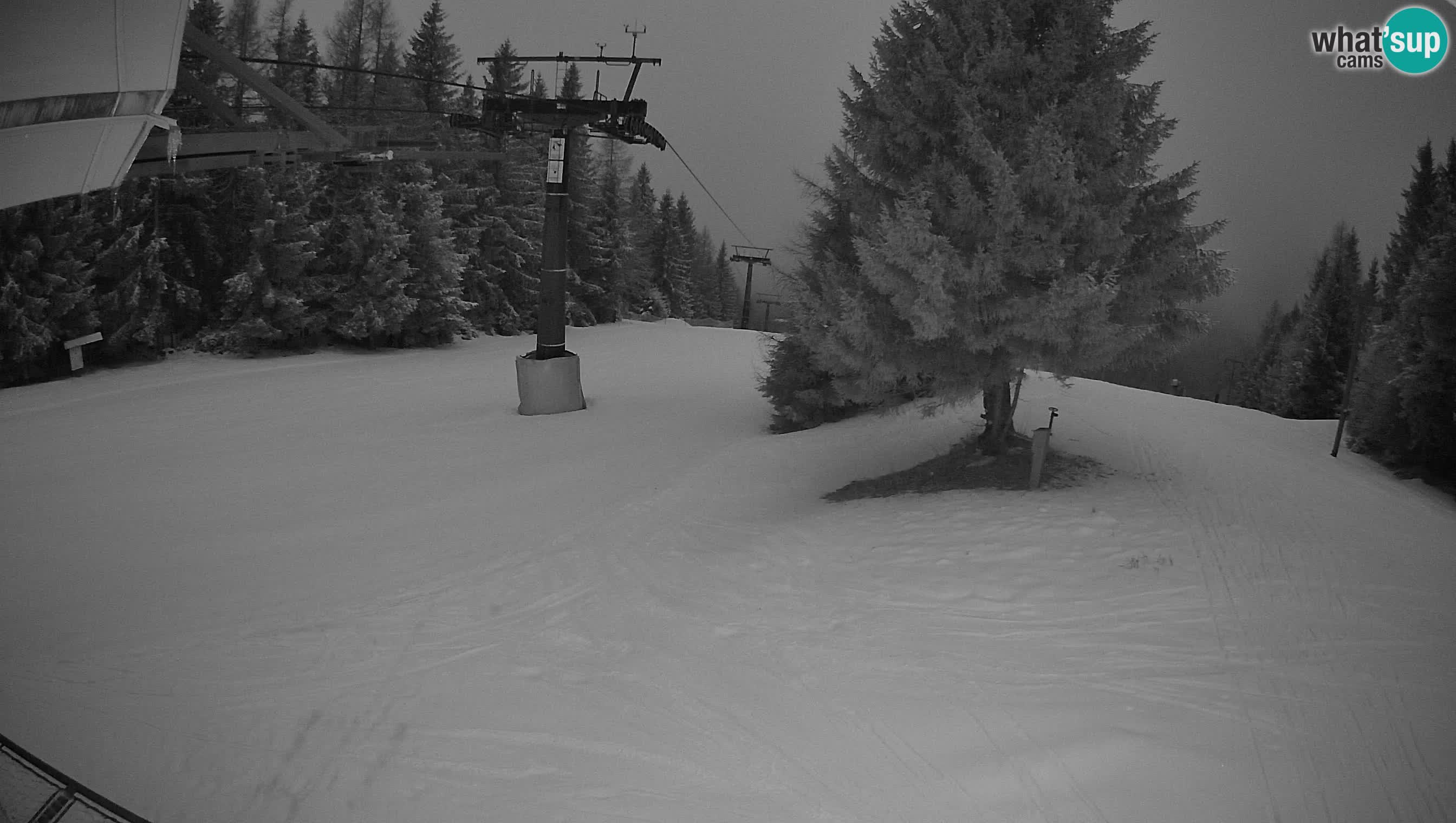 Skizentrum webcam Cerkno Lom – Slowenien