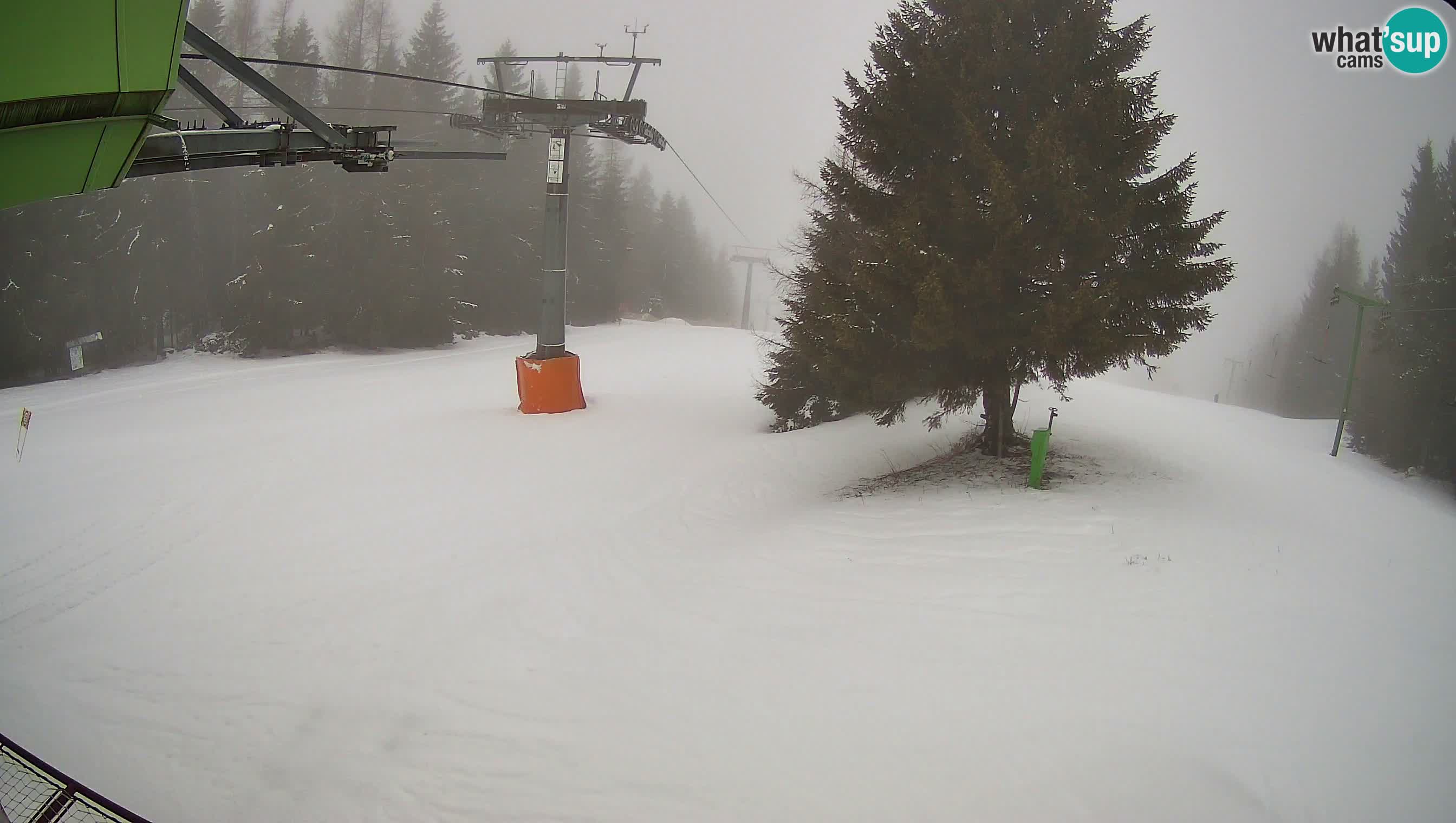 Skijalište Cerkno web kamera Lom – Slovenija