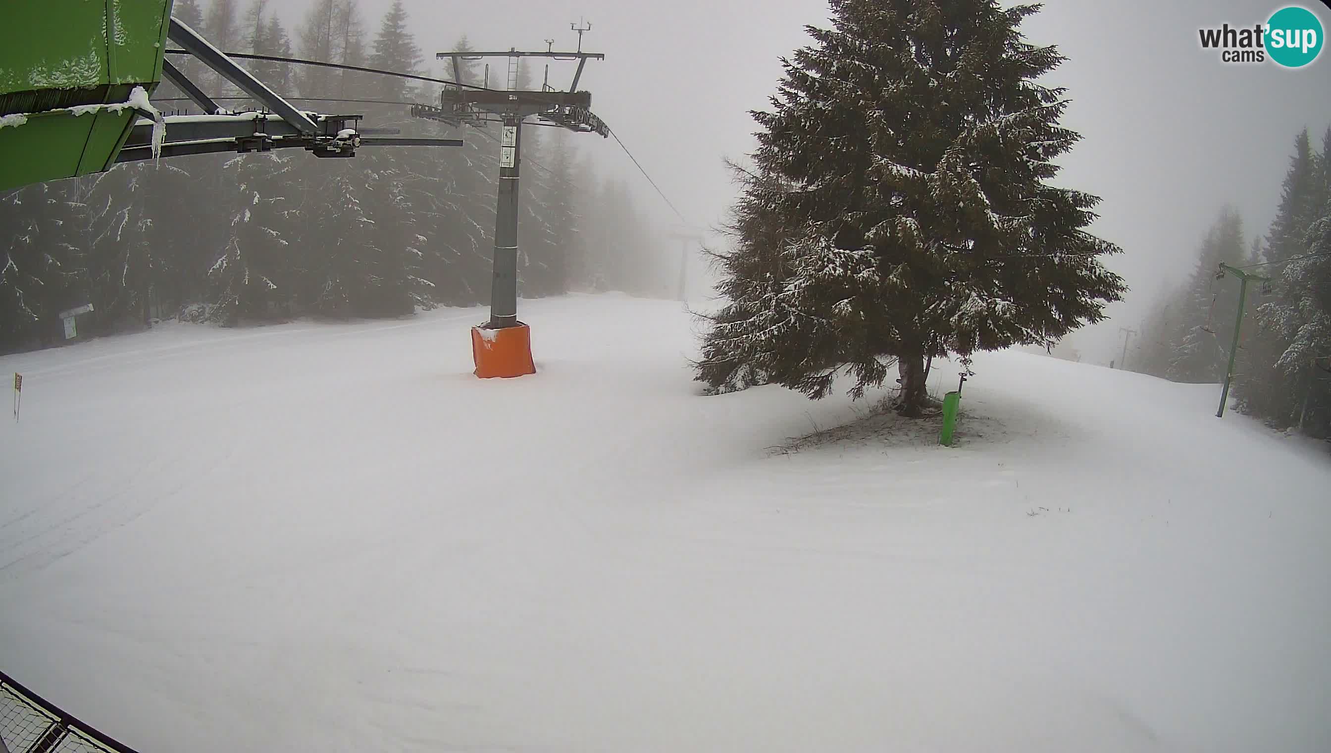 Skizentrum webcam Cerkno Lom – Slowenien