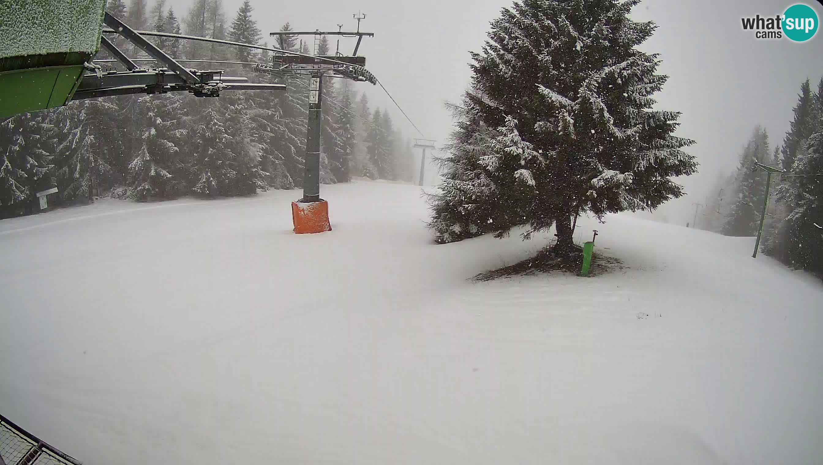 Skizentrum webcam Cerkno Lom – Slowenien