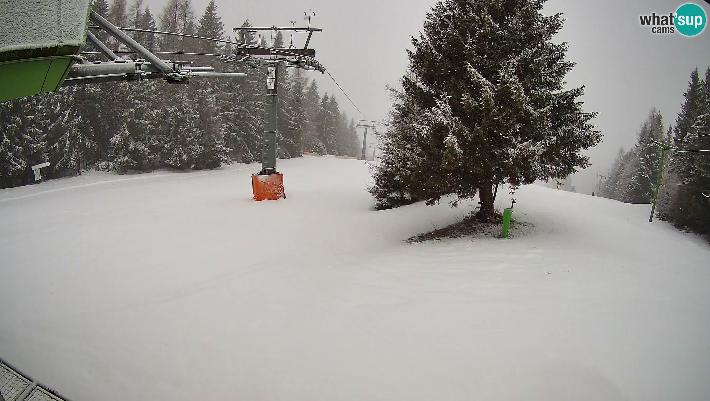 Cámara en vivo Estación de esquí de Cerkno Lom – Eslovenia