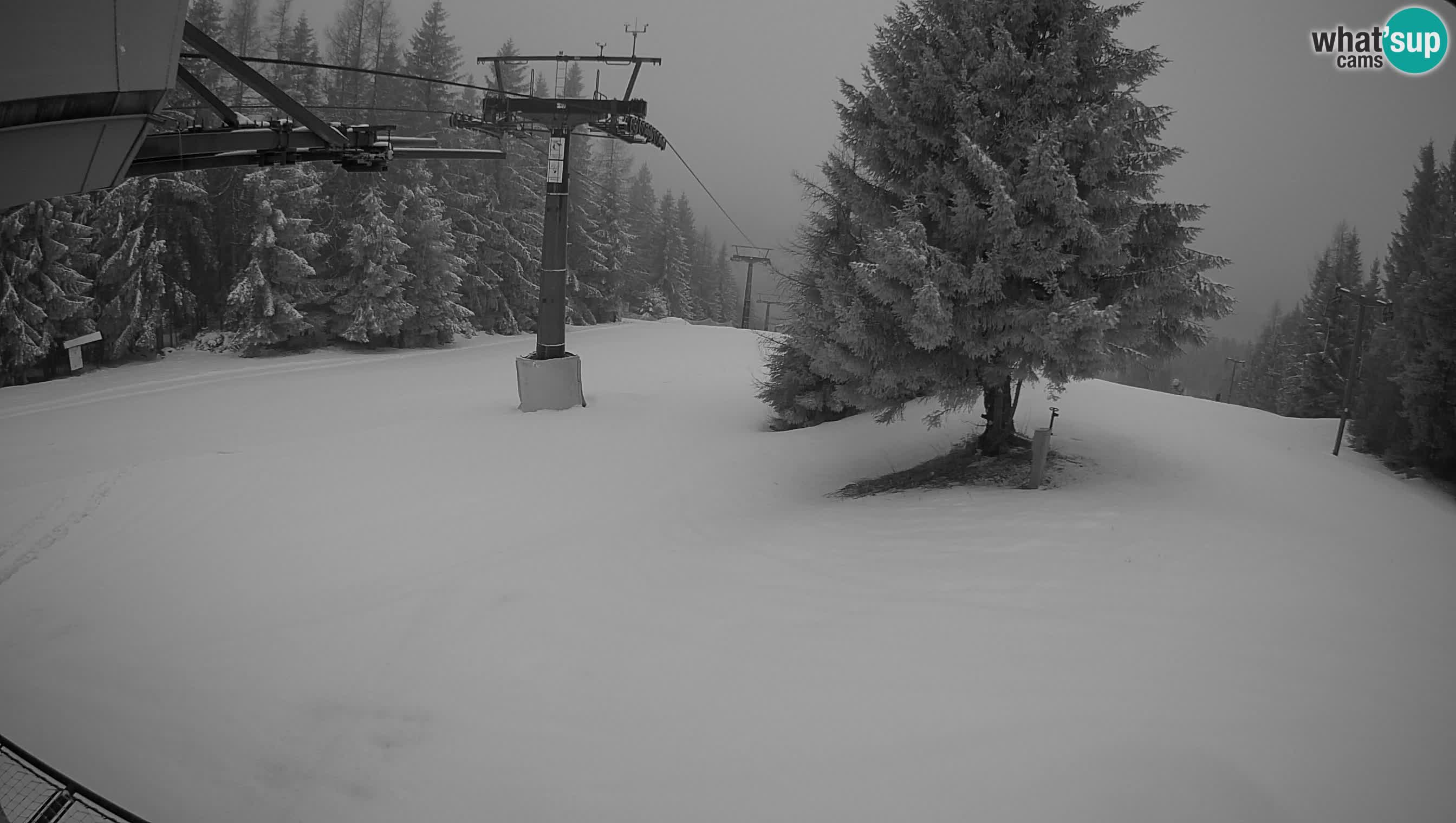 Centre de ski de Cerkno webcam Lom – Slovénie
