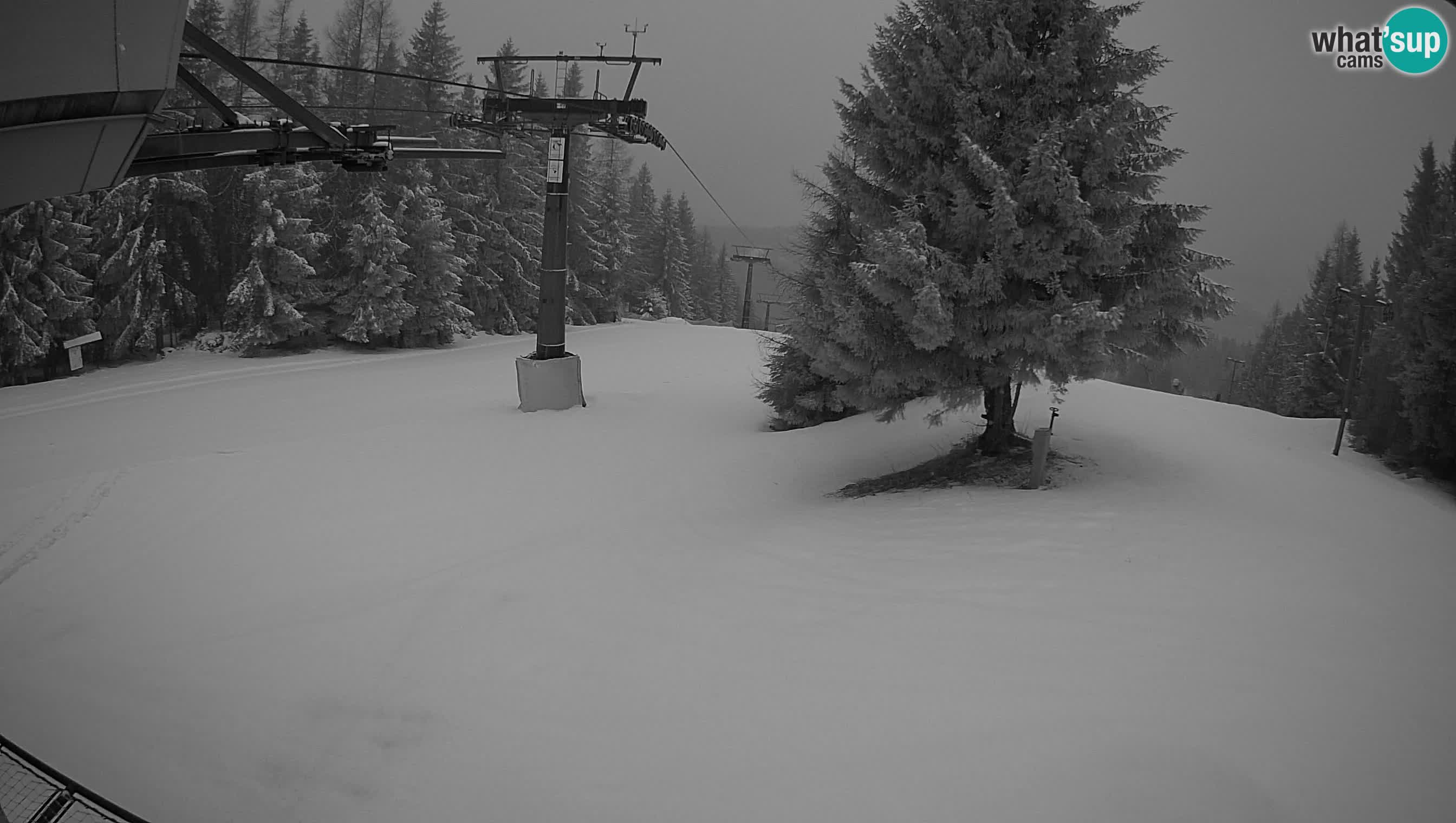 Skizentrum webcam Cerkno Lom – Slowenien