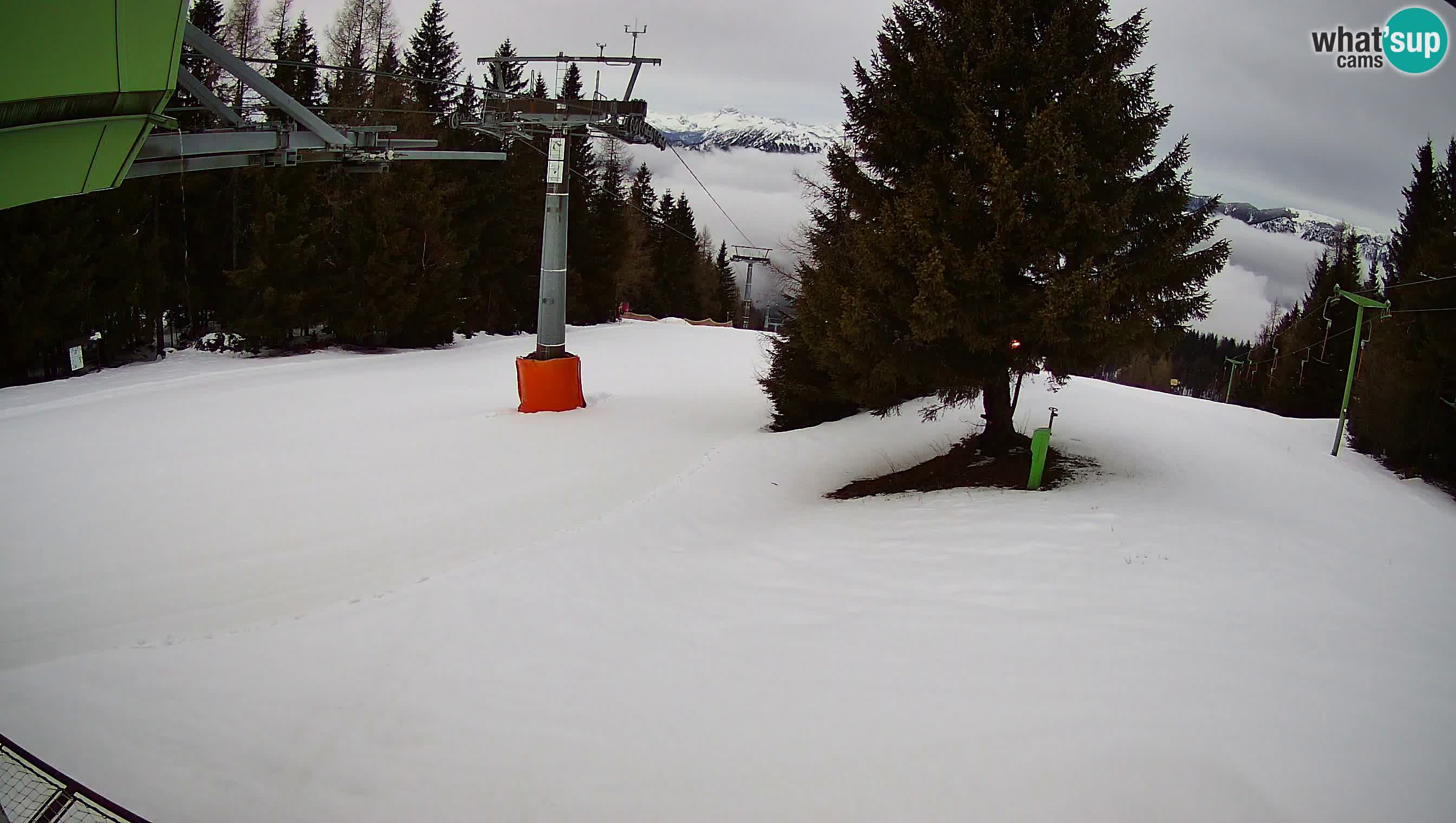 Skizentrum webcam Cerkno Lom – Slowenien