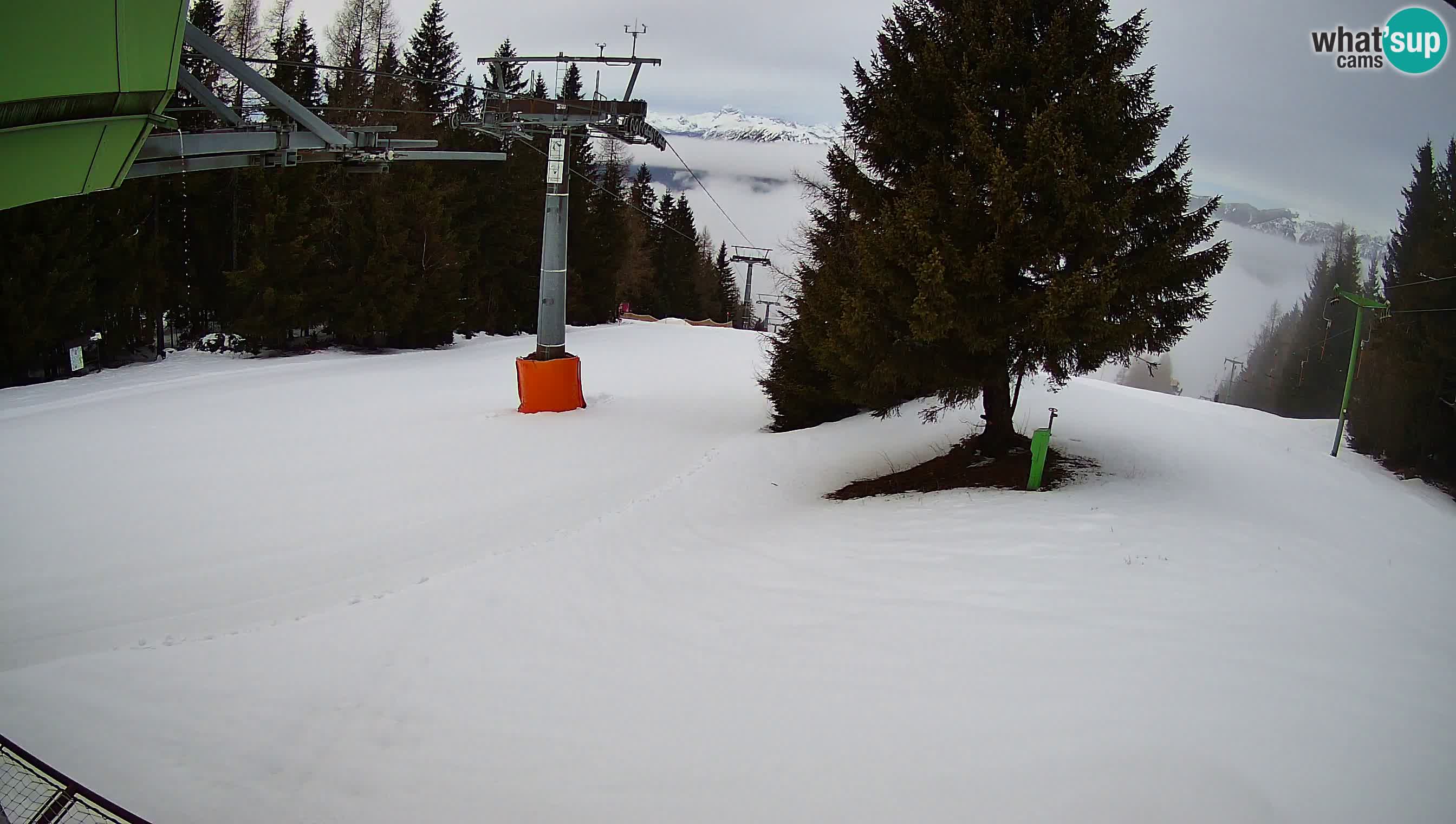 Skijalište Cerkno web kamera Lom – Slovenija