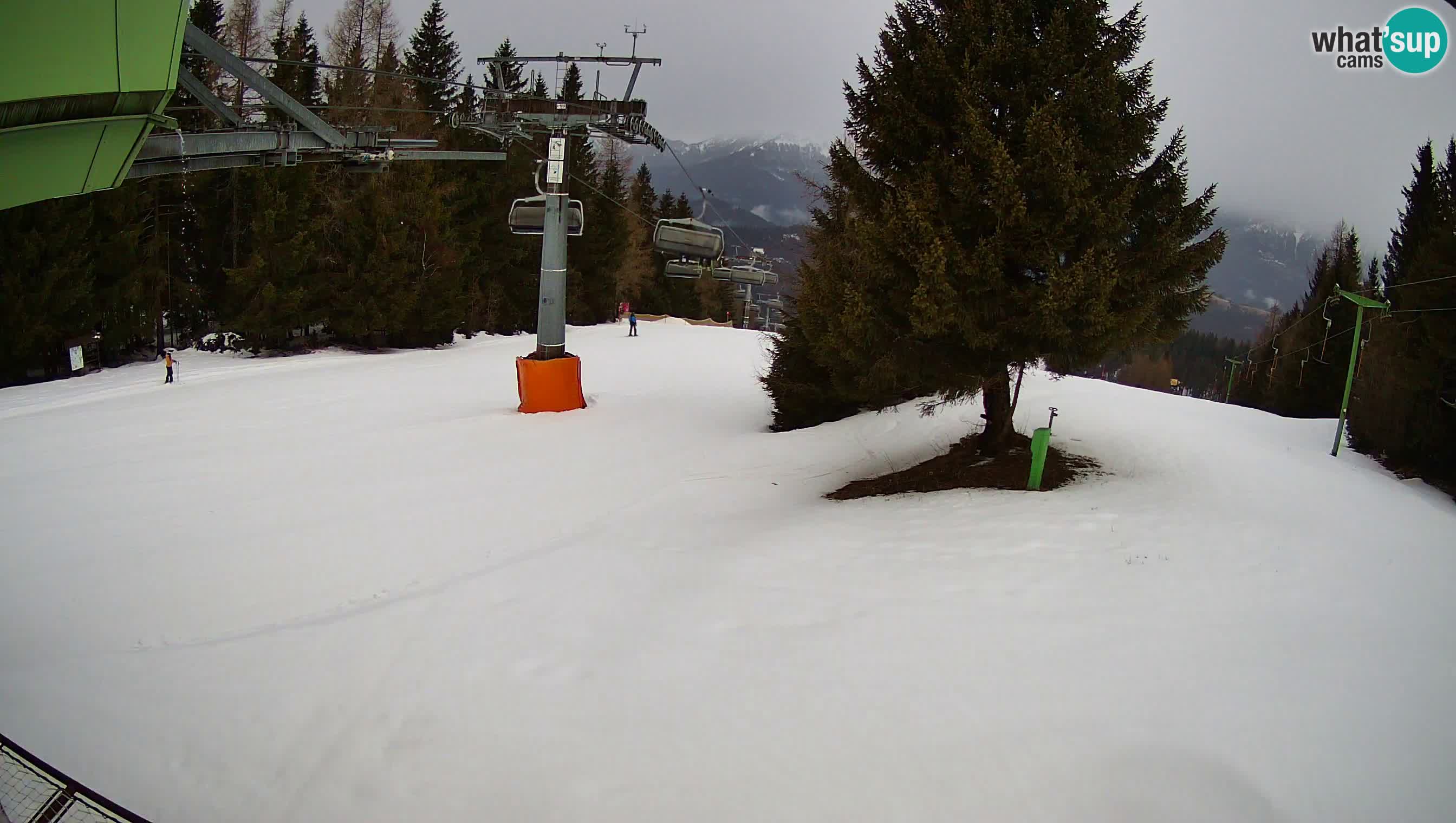 Skijalište Cerkno web kamera Lom – Slovenija