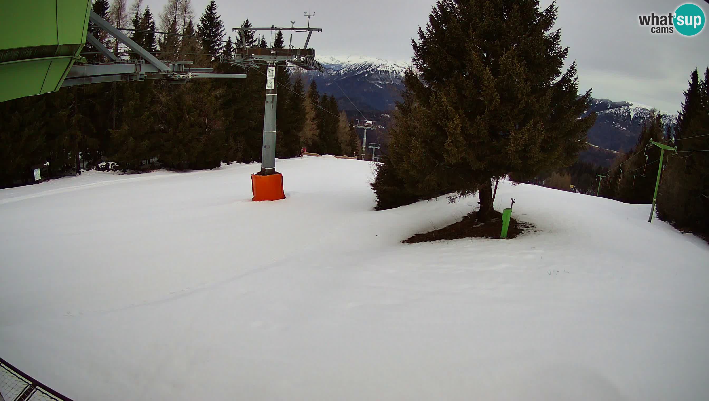 Skizentrum webcam Cerkno Lom – Slowenien