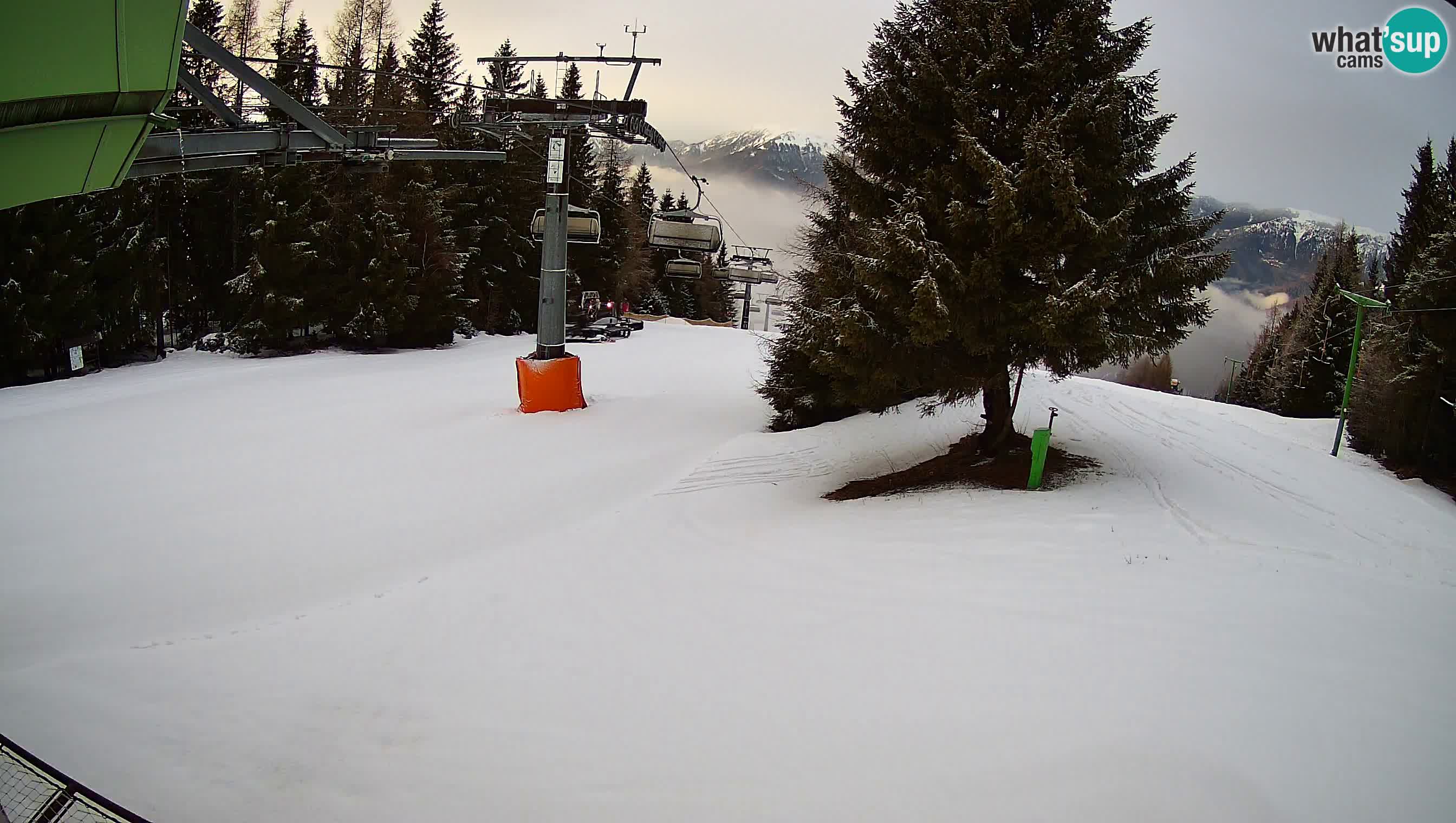 Skijalište Cerkno web kamera Lom – Slovenija