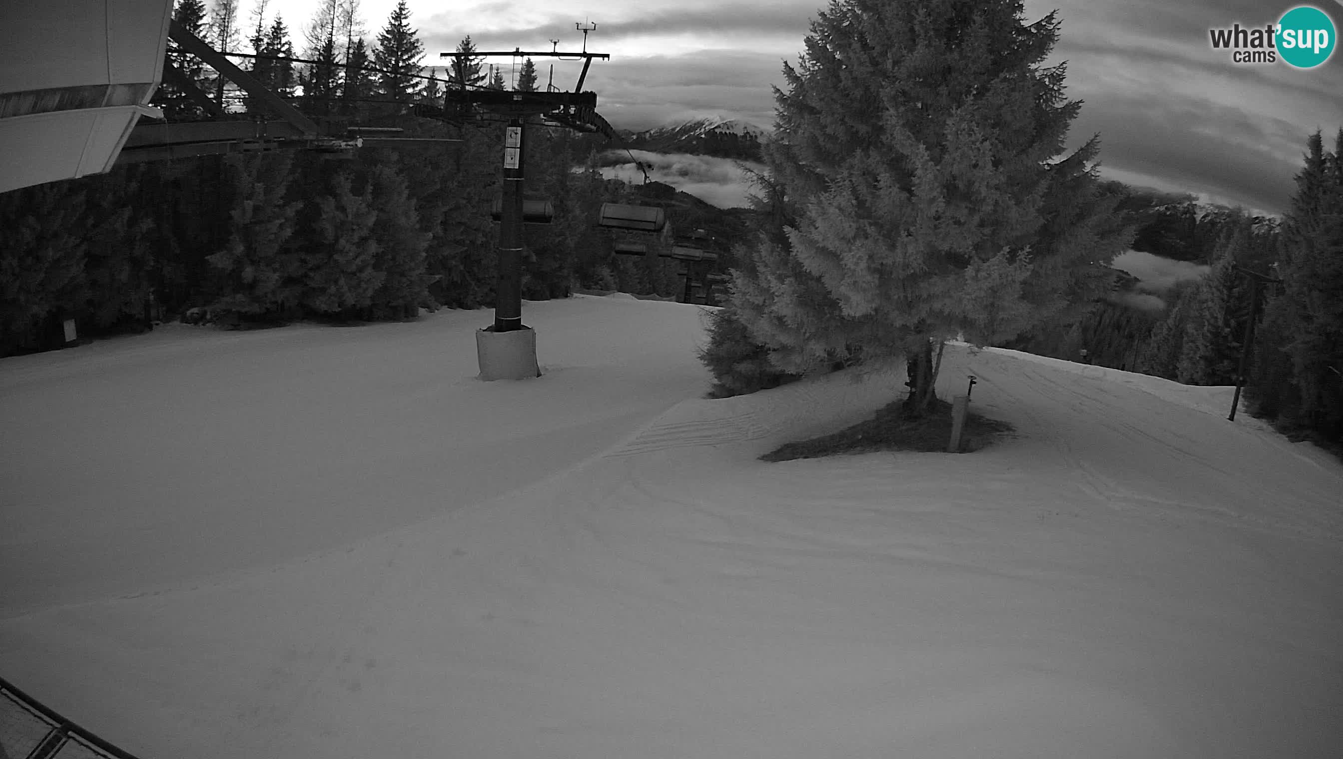Cámara en vivo Estación de esquí de Cerkno Lom – Eslovenia