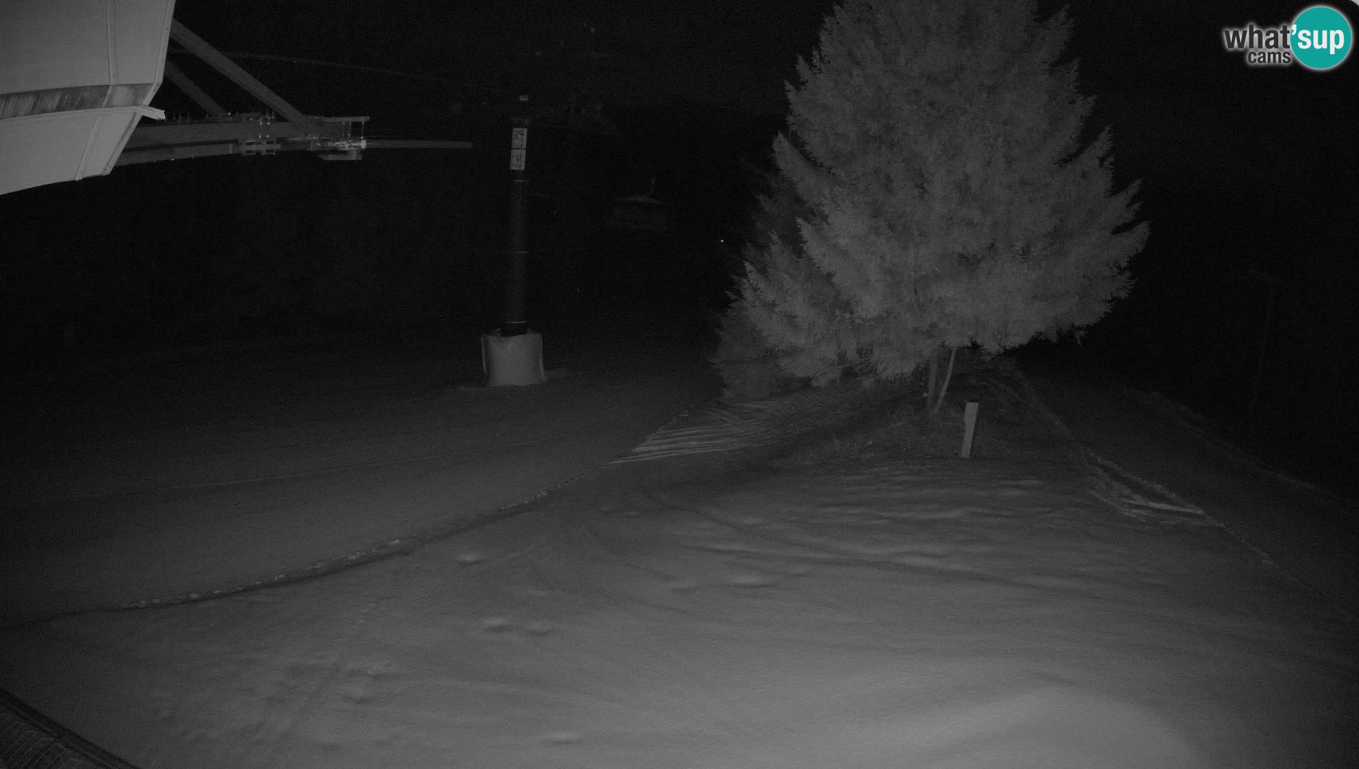 Skizentrum webcam Cerkno Lom – Slowenien