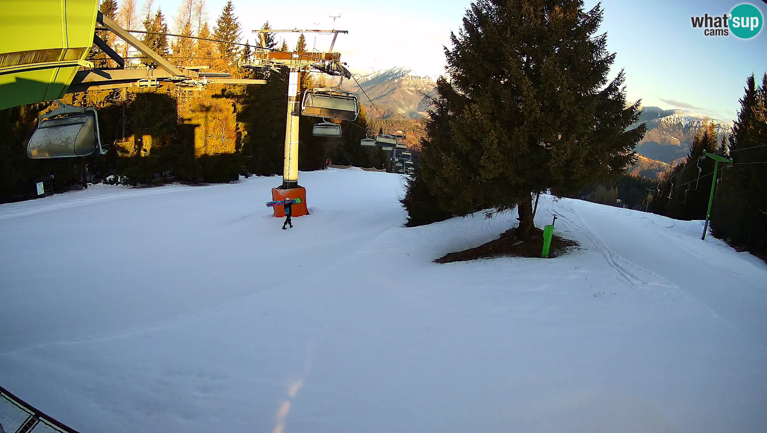 Skizentrum webcam Cerkno Lom – Slowenien