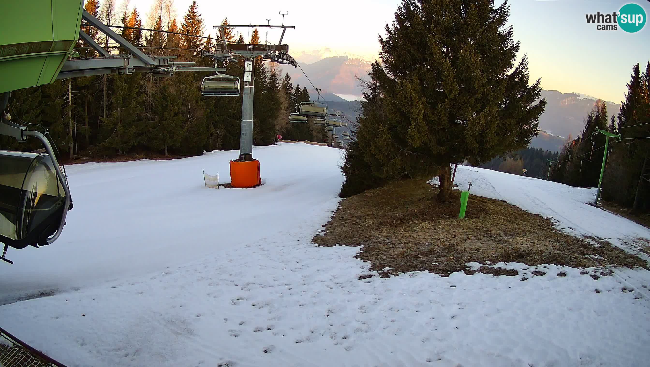 Skizentrum webcam Cerkno Lom – Slowenien