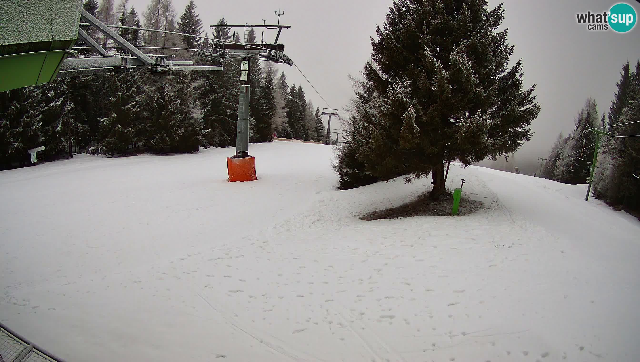 Skijalište Cerkno web kamera Lom – Slovenija