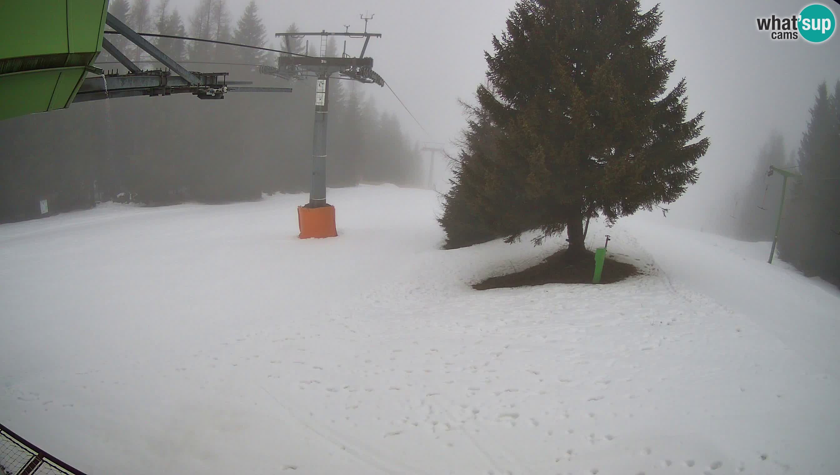 Cámara en vivo Estación de esquí de Cerkno Lom – Eslovenia