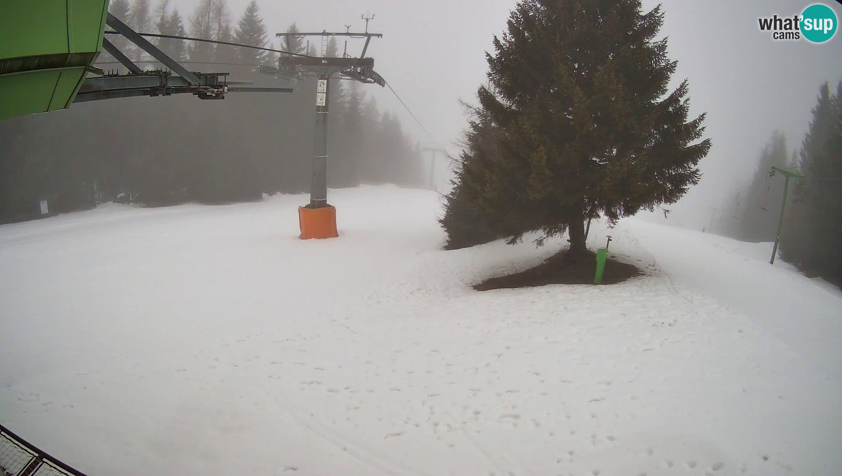 Cámara en vivo Estación de esquí de Cerkno Lom – Eslovenia