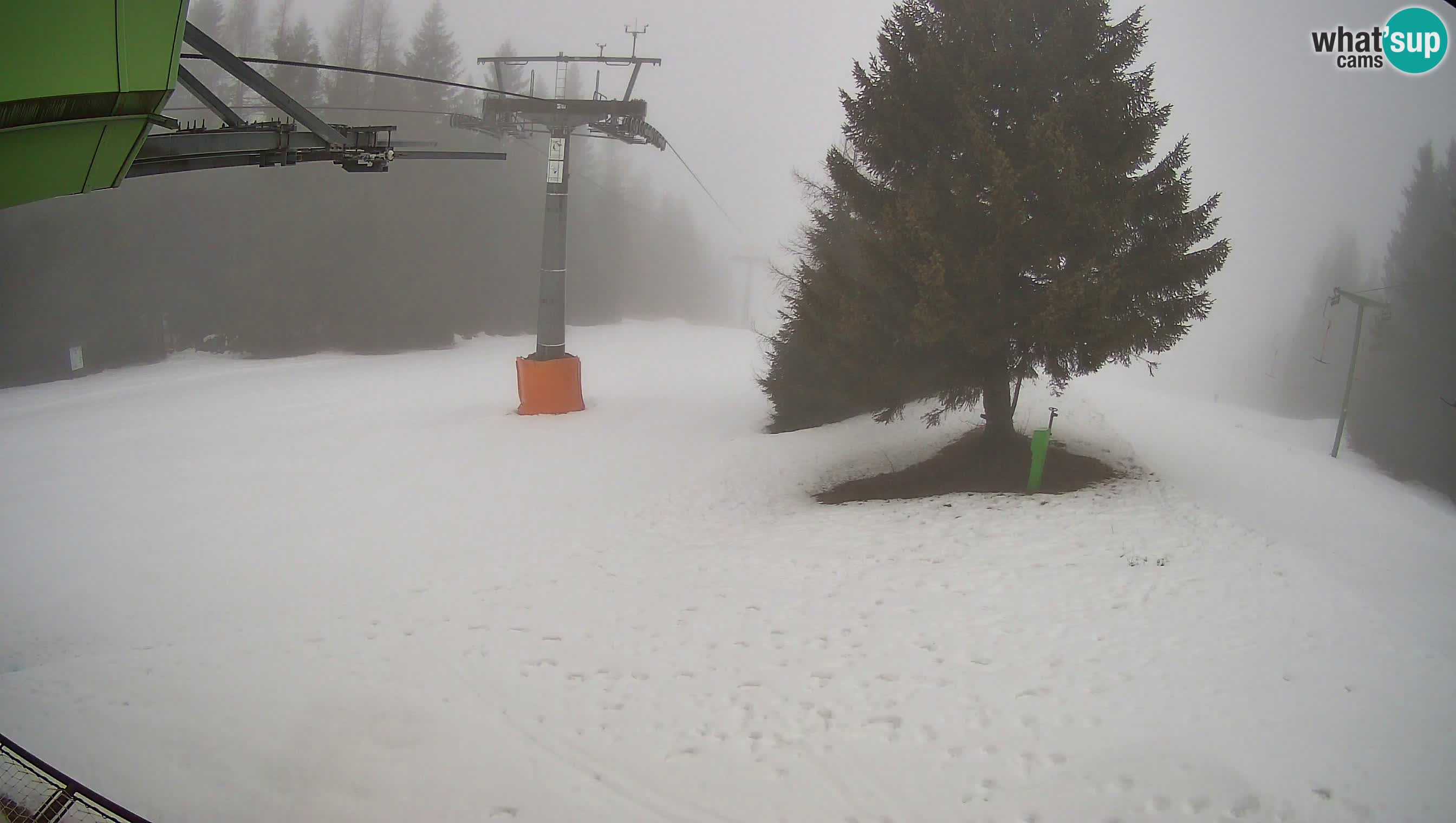 Smušišče Cerkno spletna kamera Lom zgornja proga