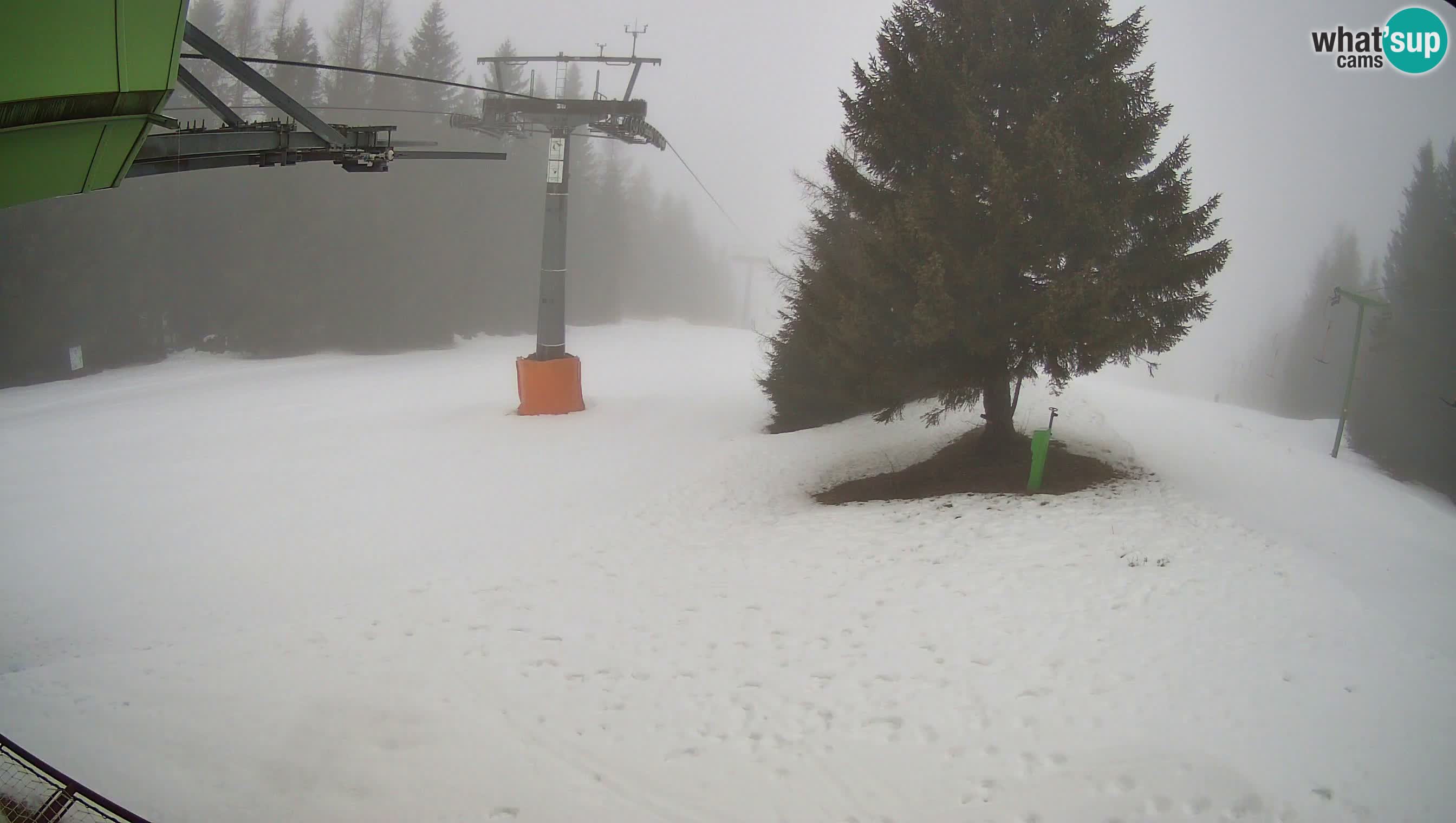 Smušišče Cerkno spletna kamera Lom zgornja proga