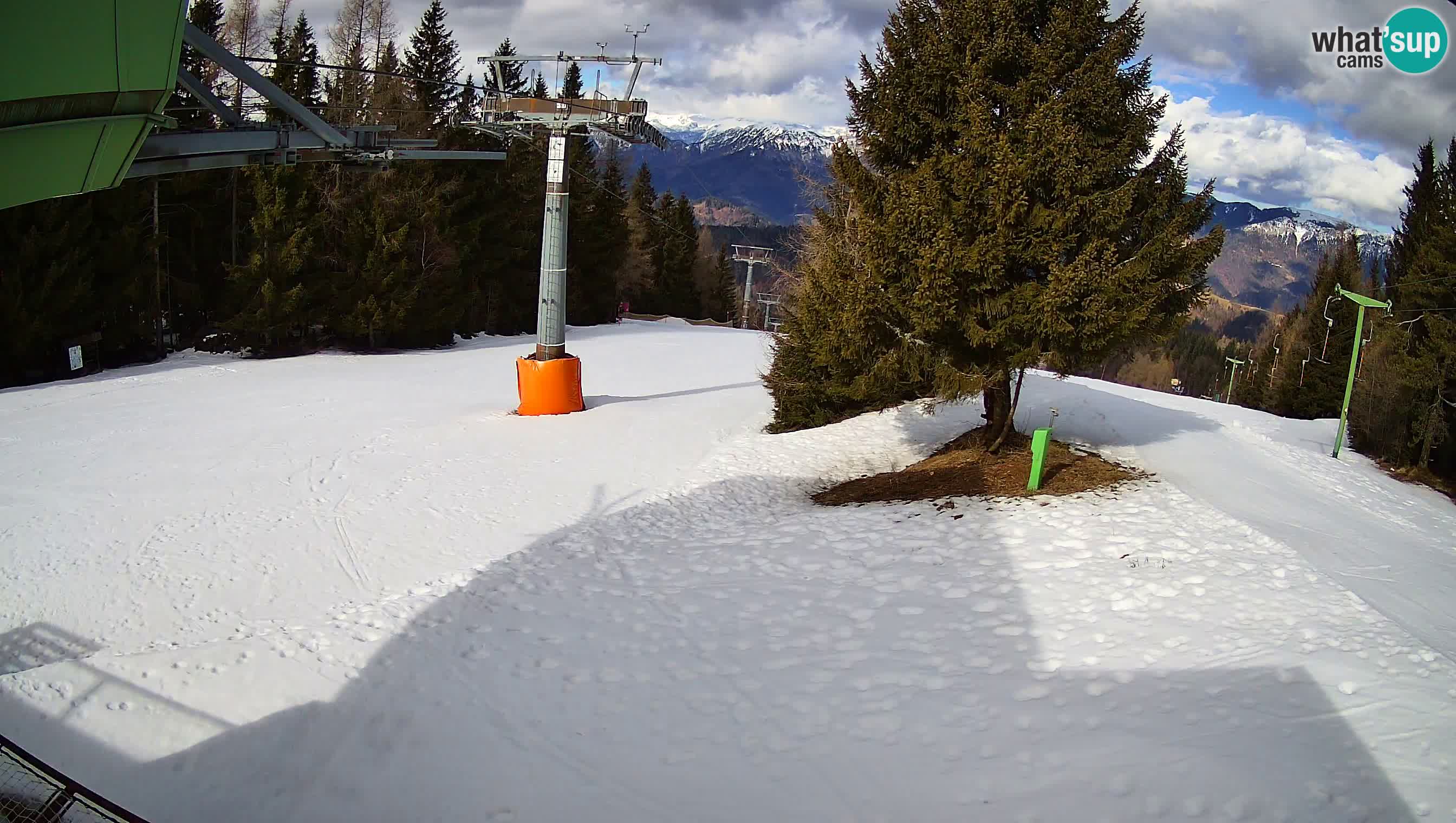 Skizentrum webcam Cerkno Lom – Slowenien