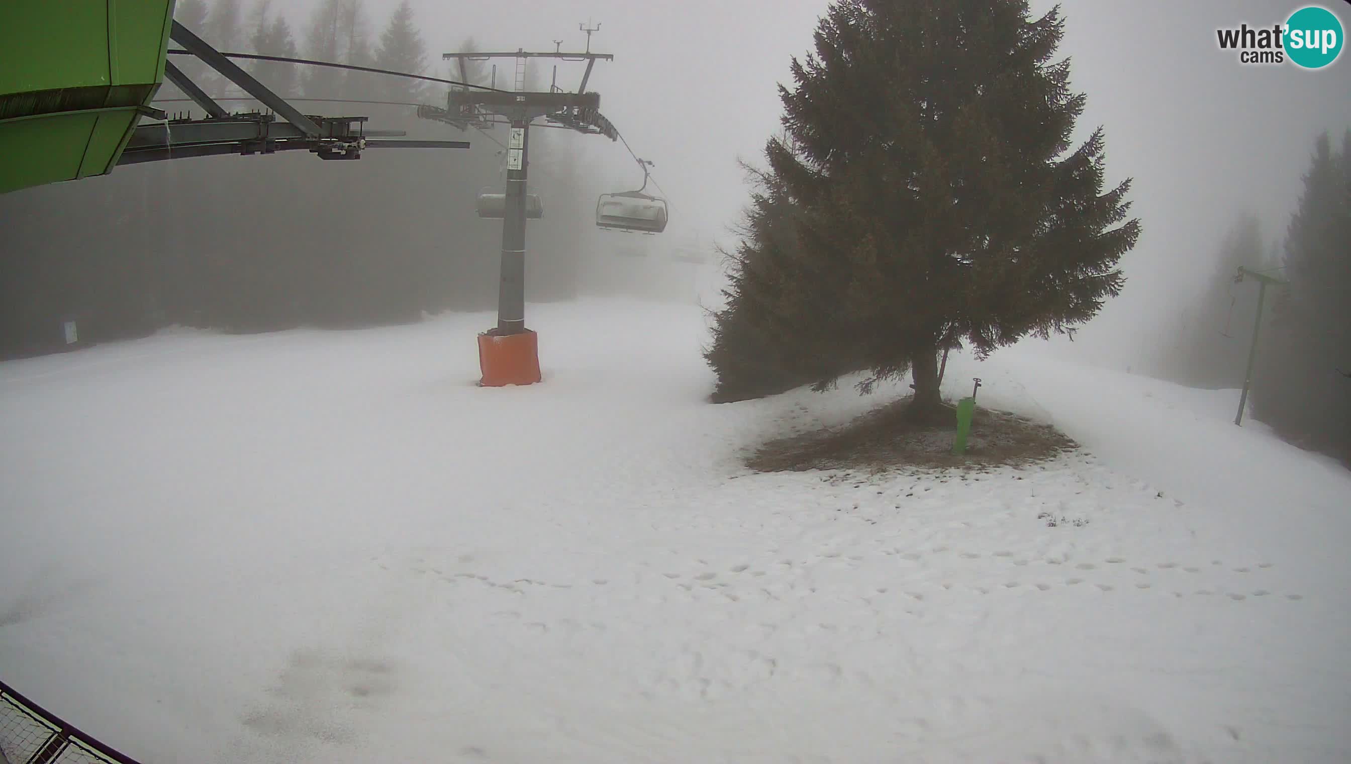 Skijalište Cerkno web kamera Lom – Slovenija