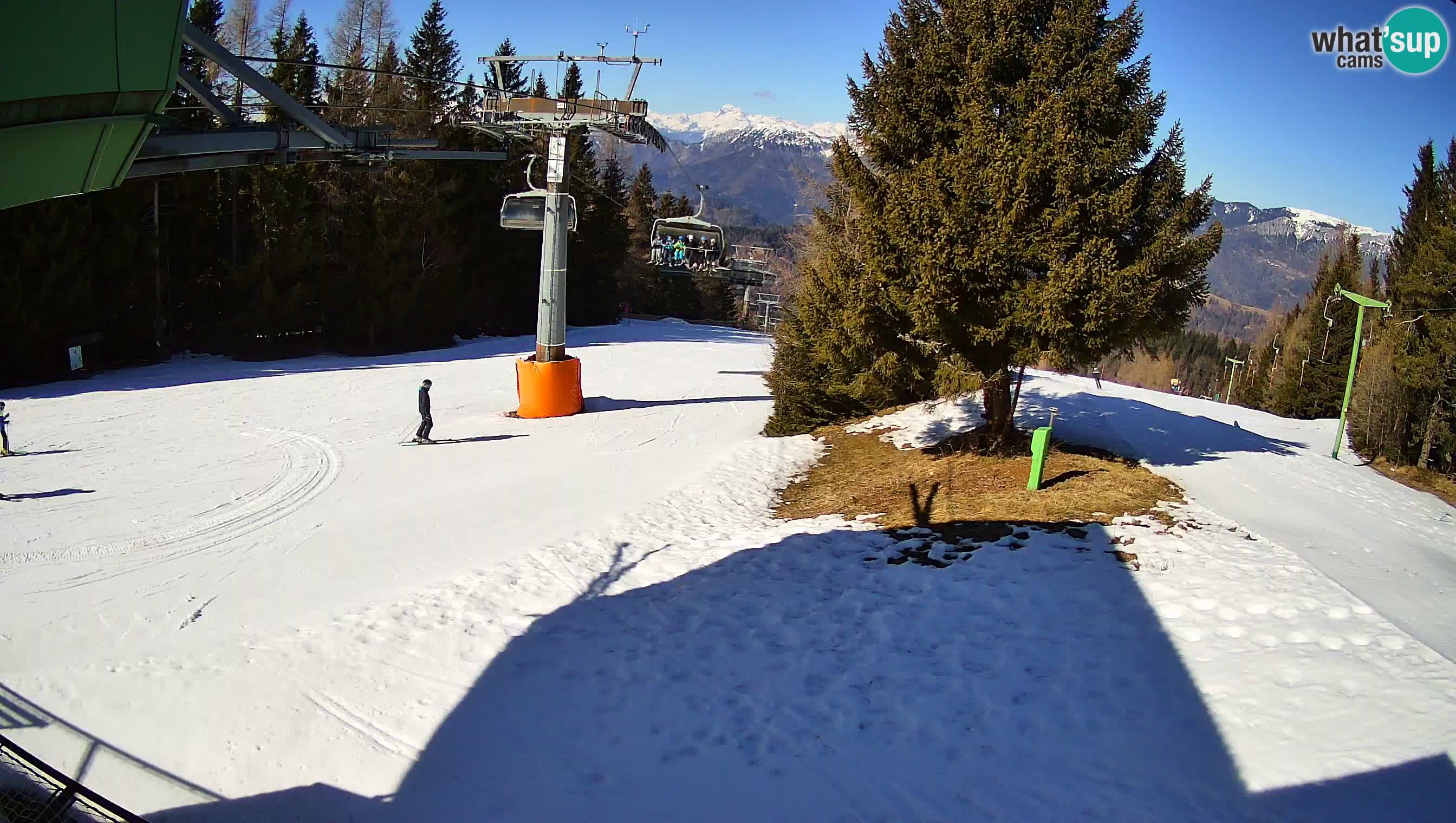 Skijalište Cerkno web kamera Lom – Slovenija