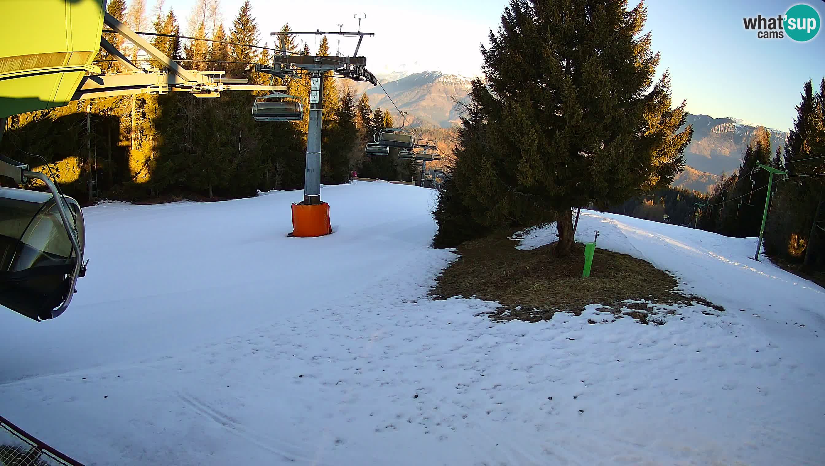 Skizentrum webcam Cerkno Lom – Slowenien